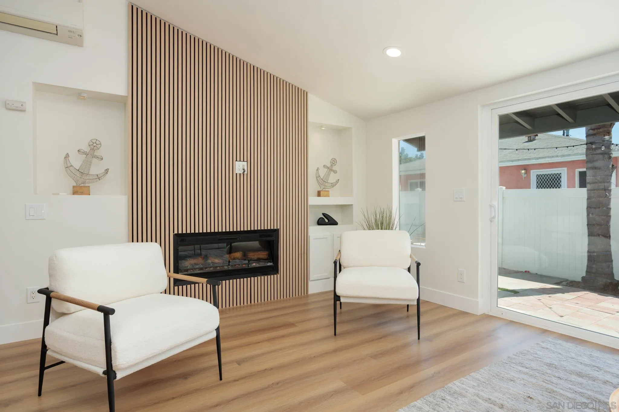 https://cdn.realtyfeed.com/cdn/127/260019456/3d7132638c23ecc576aa27c64d182ef1.webp