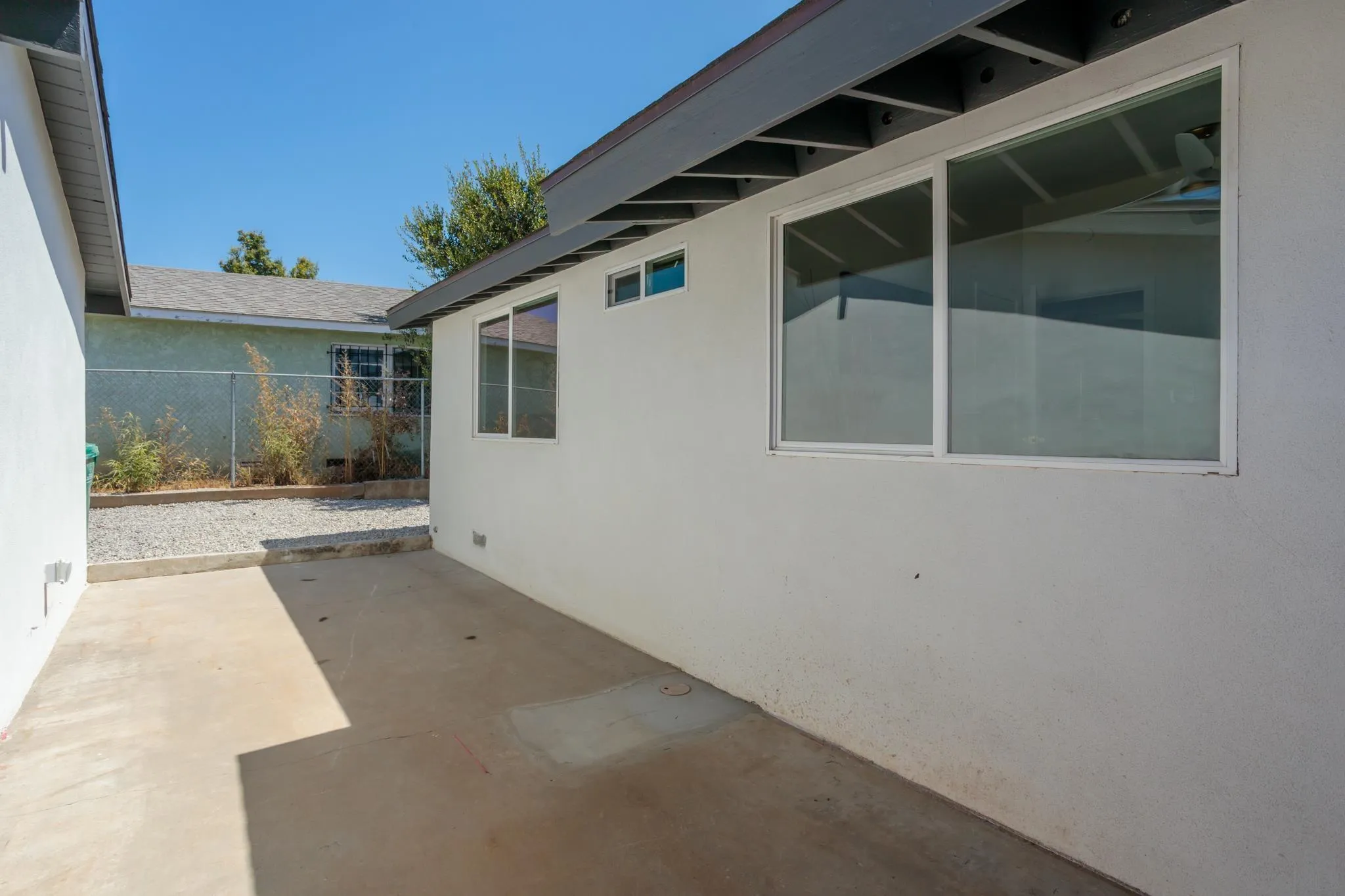 https://cdn.realtyfeed.com/cdn/127/260019456/5401c6ece0970f51aa0f31fc1c88d480.webp