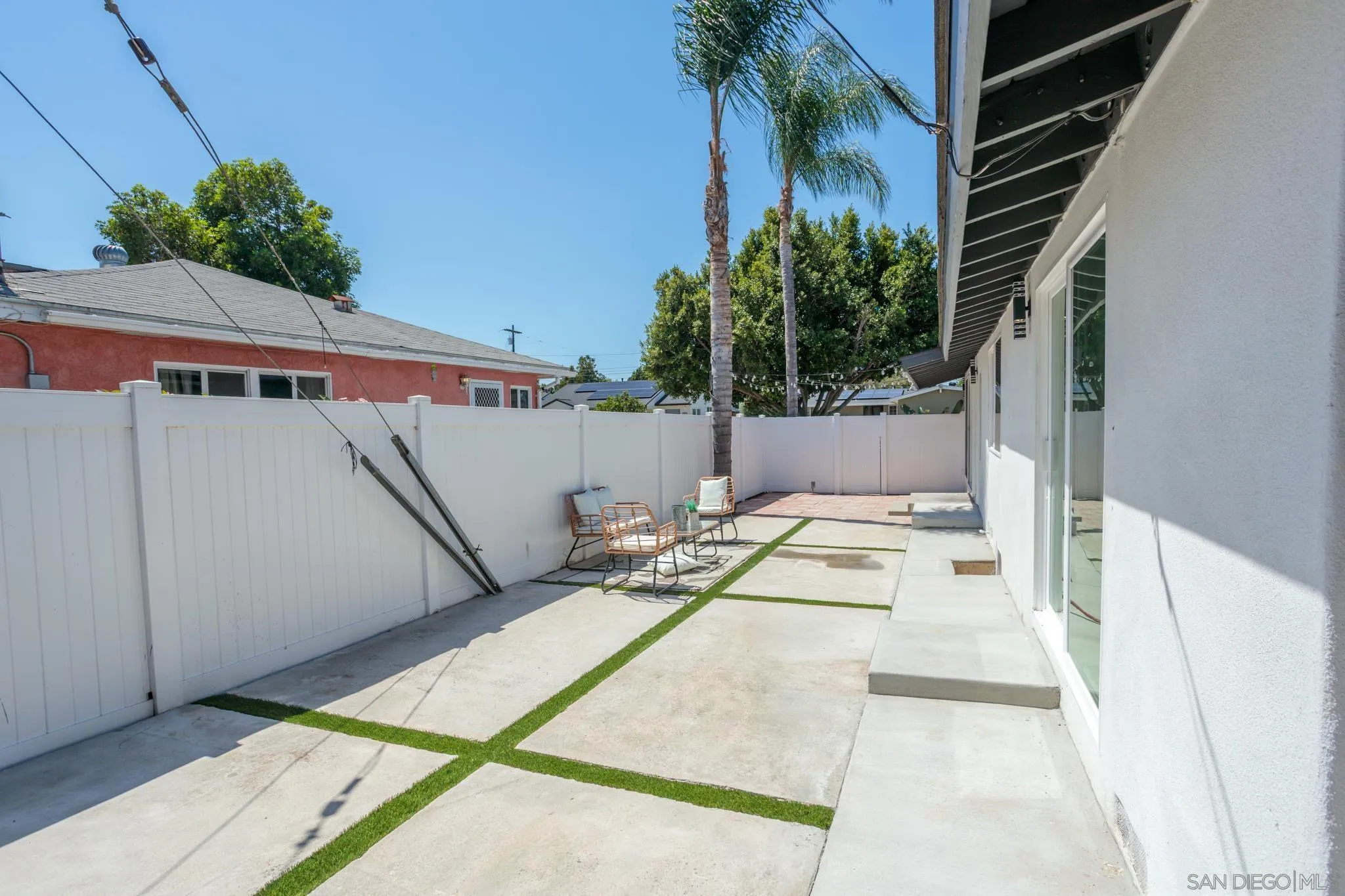 https://cdn.realtyfeed.com/cdn/127/260019456/63b34dbb0b4a6e8288fd3ff28e515926.webp