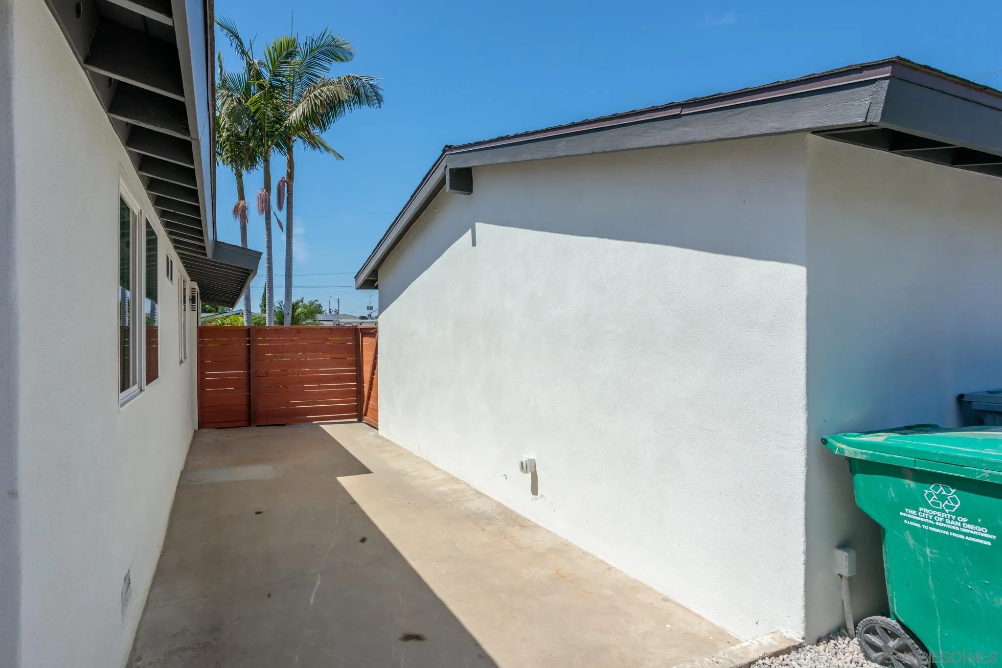 https://cdn.realtyfeed.com/cdn/127/260019456/79a6d38e2e0b915daa33d5b3f925b3ce.webp