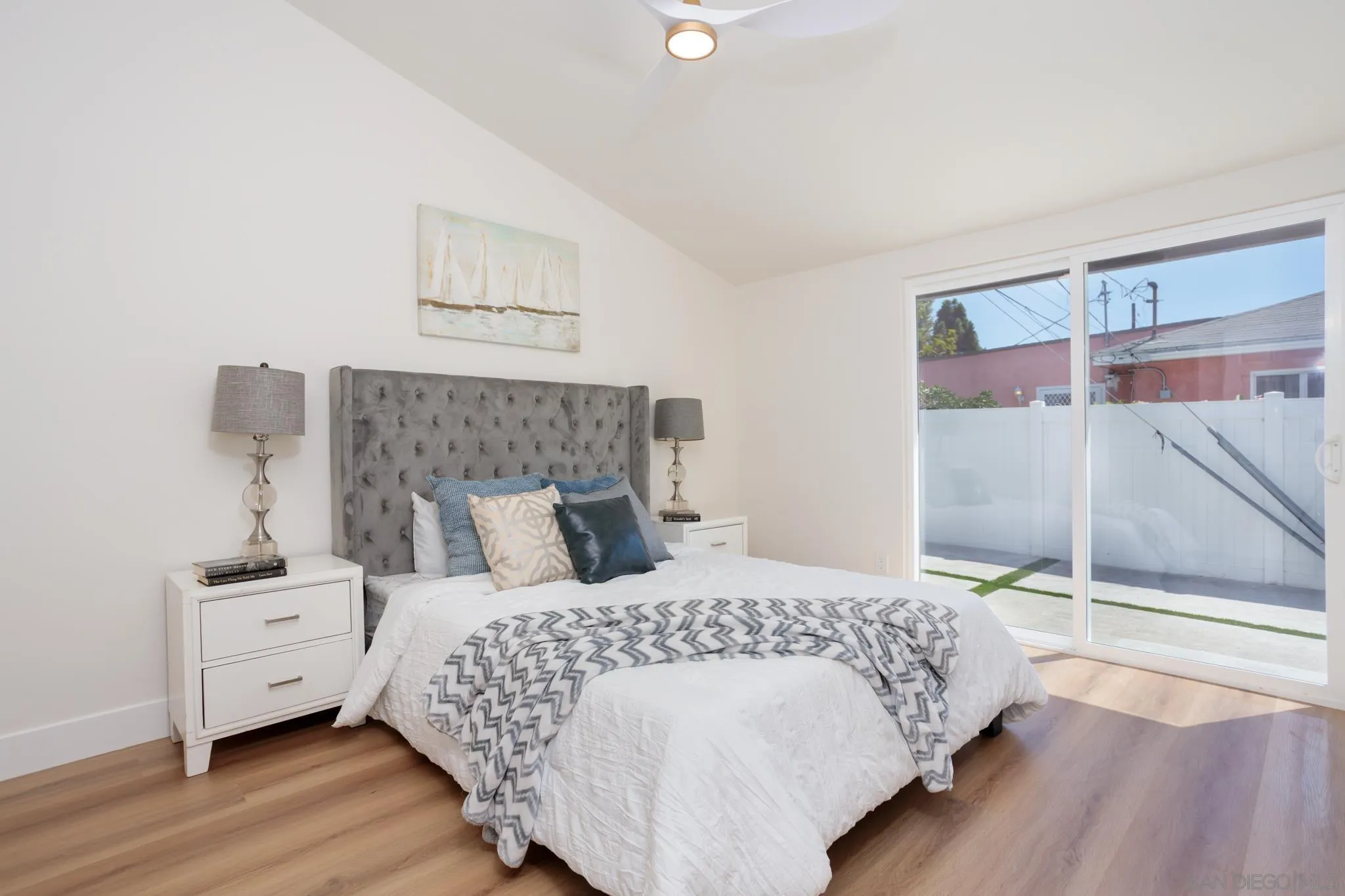 https://cdn.realtyfeed.com/cdn/127/260019456/914cbe9bd60c564c54a7b5ff5e74e20f.webp
