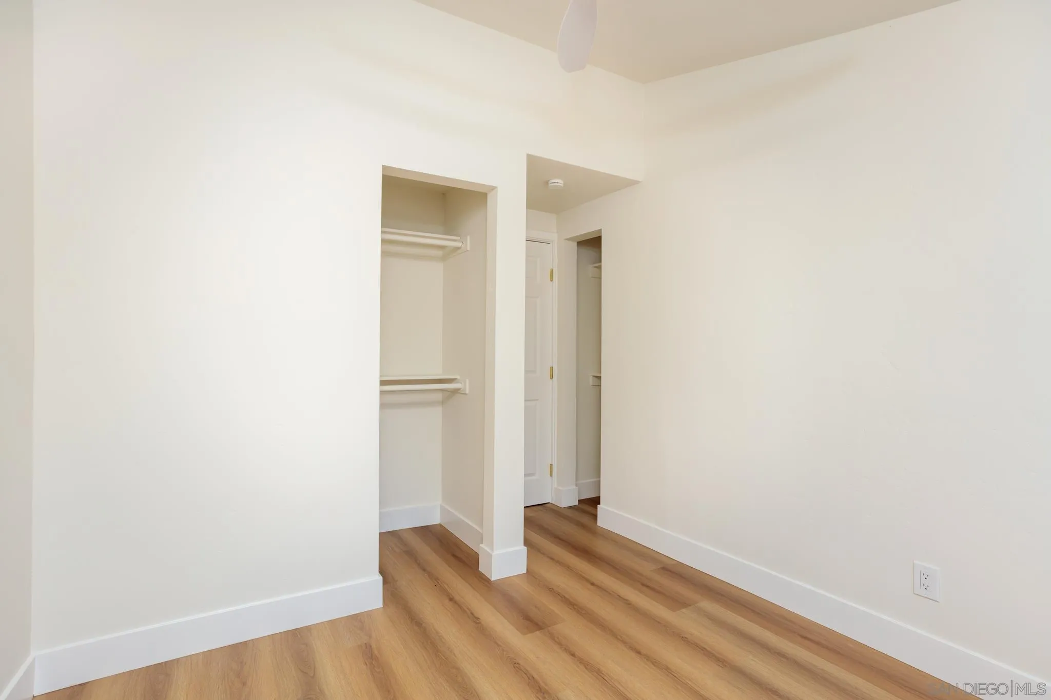 https://cdn.realtyfeed.com/cdn/127/260019456/a8d42e0ad45c2fbdf87c9ffd8fc31d30.webp
