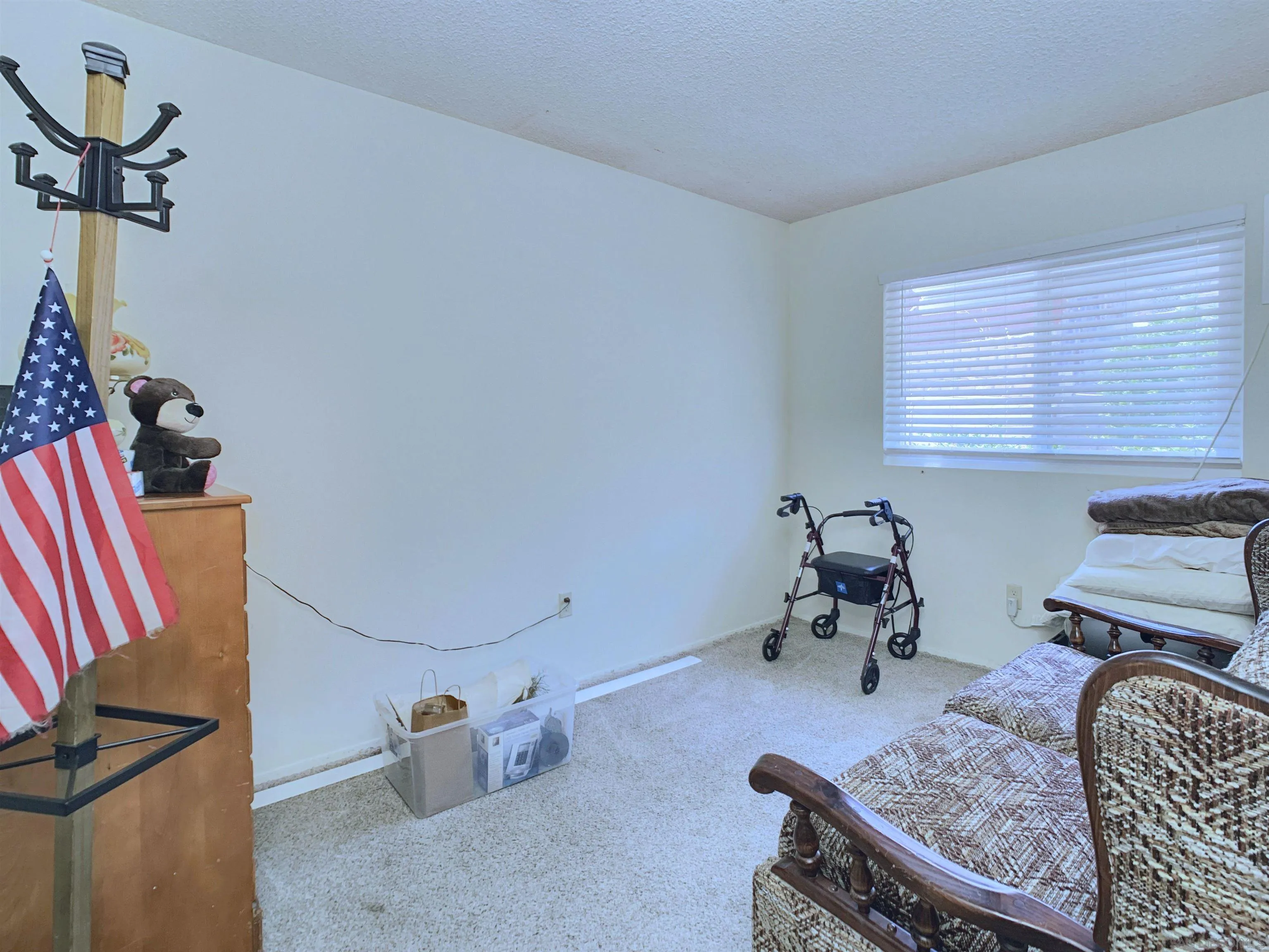 https://cdn.realtyfeed.com/cdn/127/260019458/cfe0ca50b07d6c7f12df60b1c7b4b132.webp