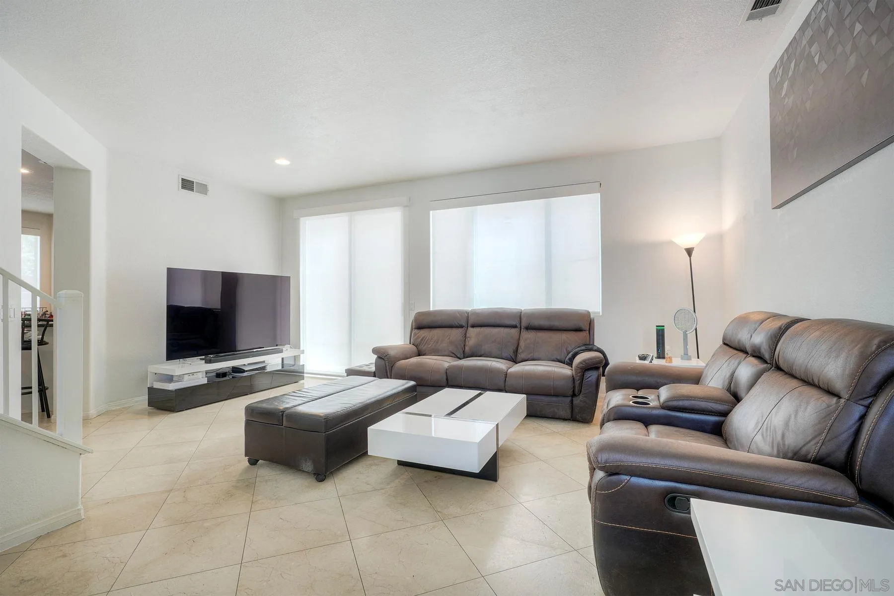 9610 Capricorn Way, San Diego, CA 92126 - Photo 3 of 17, San Diego, CA