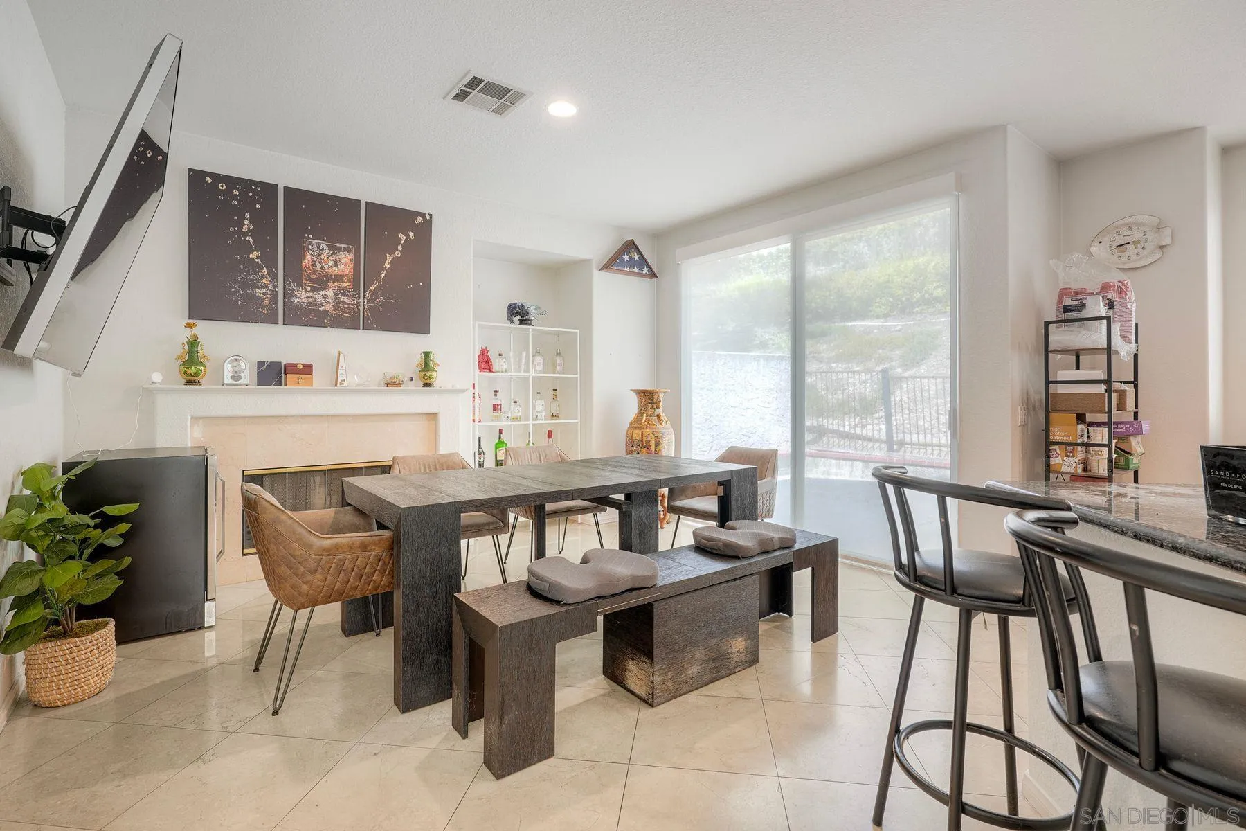 https://cdn.realtyfeed.com/cdn/127/260019459/9b78e20bbd8b097d3607f67b59ab06ba.webp