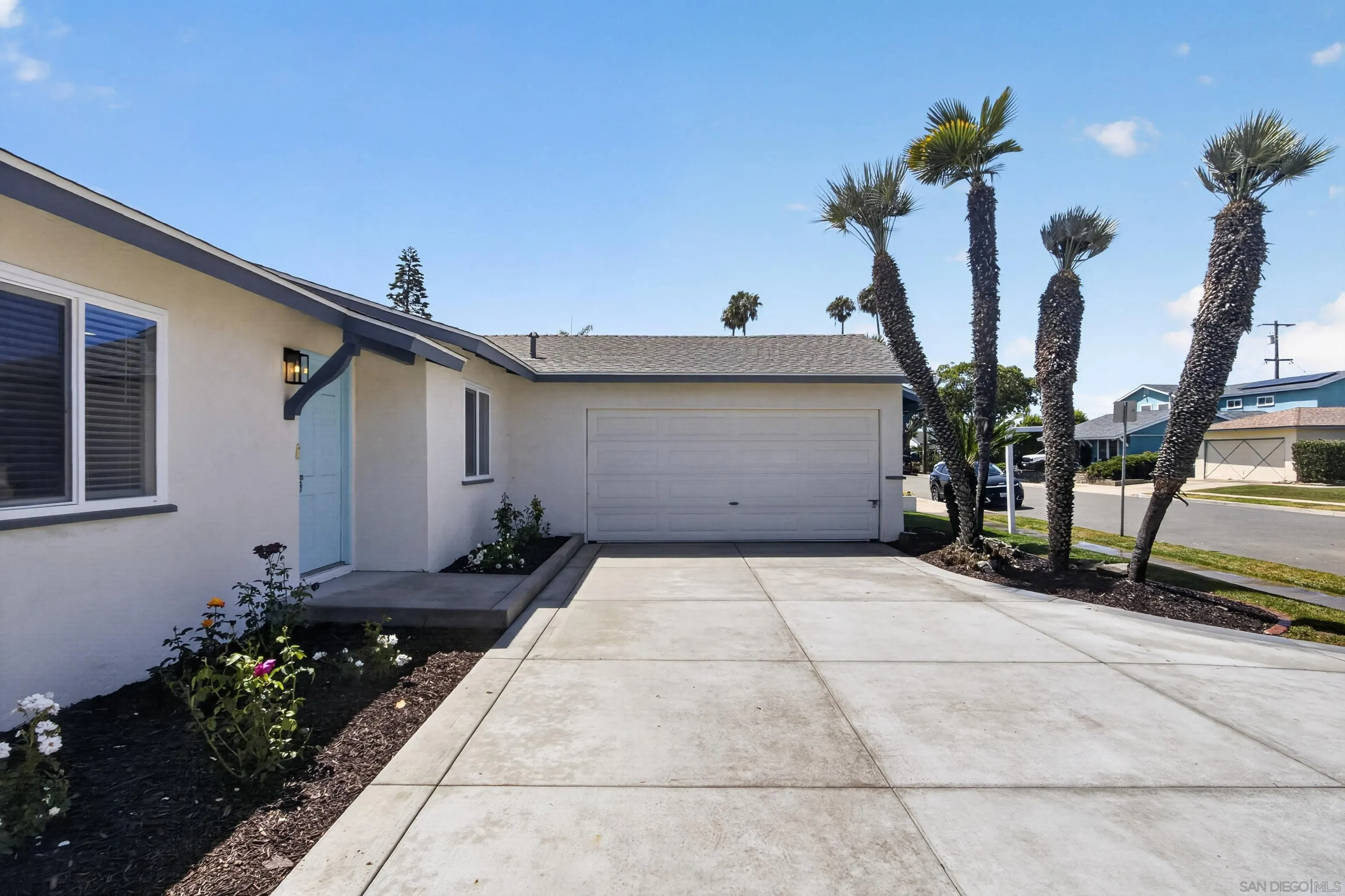 https://cdn.realtyfeed.com/cdn/127/260019461/c085a93df5856d83ce1ccfdffa1980d8.webp