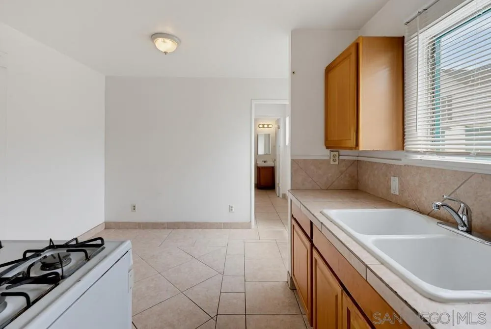 1033-39 Isabella, Coronado, CA 92118 - Photo 4 of 14, Coronado, CA