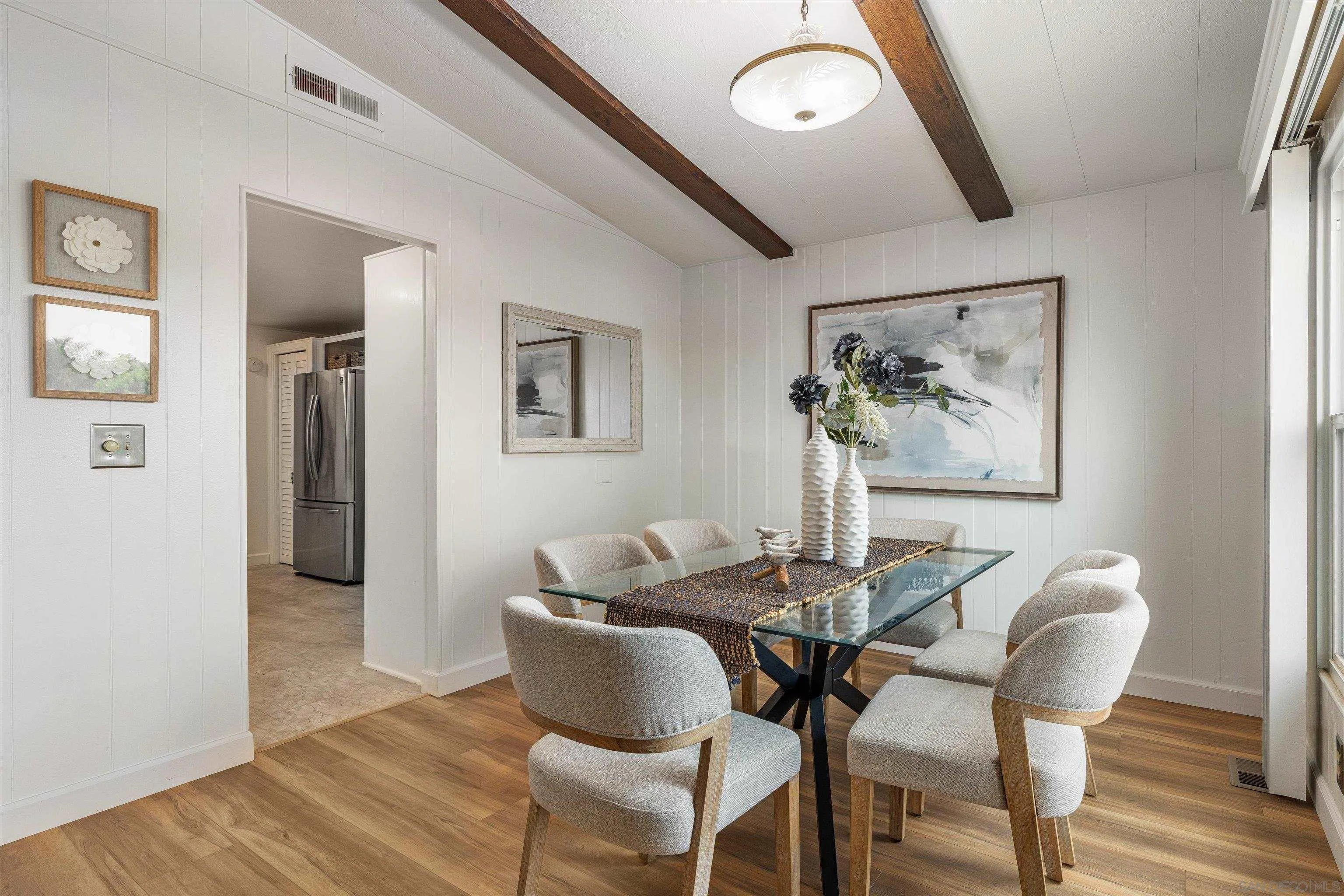 https://cdn.realtyfeed.com/cdn/127/260019471/4b9bf986eaccb505ed44be03504a2a1b.webp