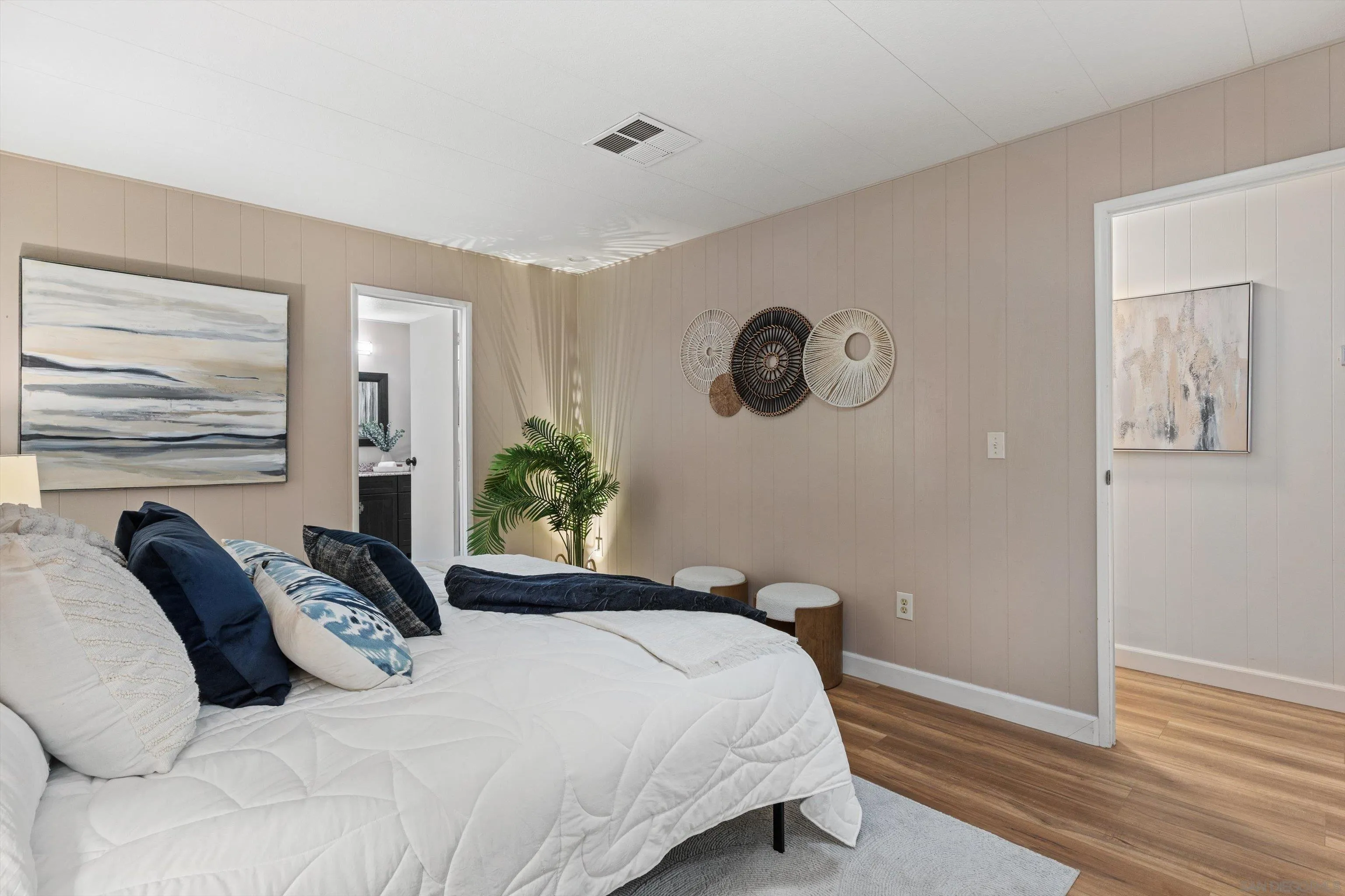 https://cdn.realtyfeed.com/cdn/127/260019471/a4c3b3751f9420194c56a474efc0d549.webp
