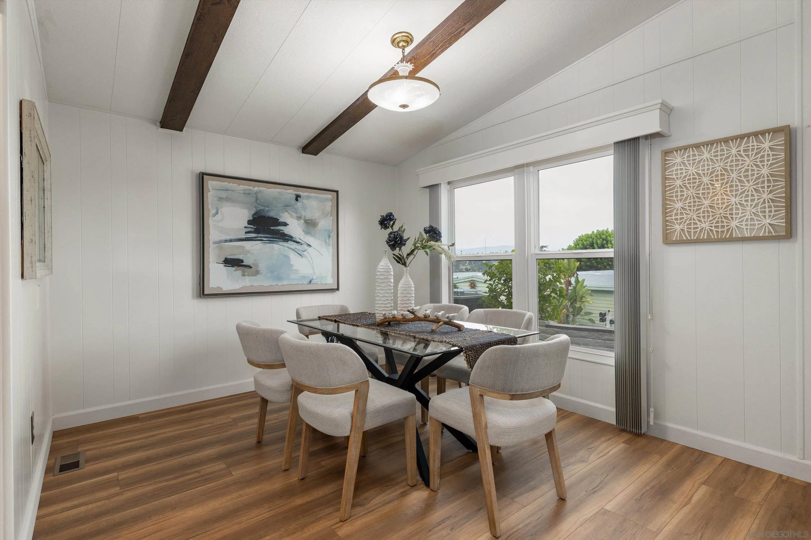 https://cdn.realtyfeed.com/cdn/127/260019471/a5a64dbb3b920b17417469bfd7b26838.webp
