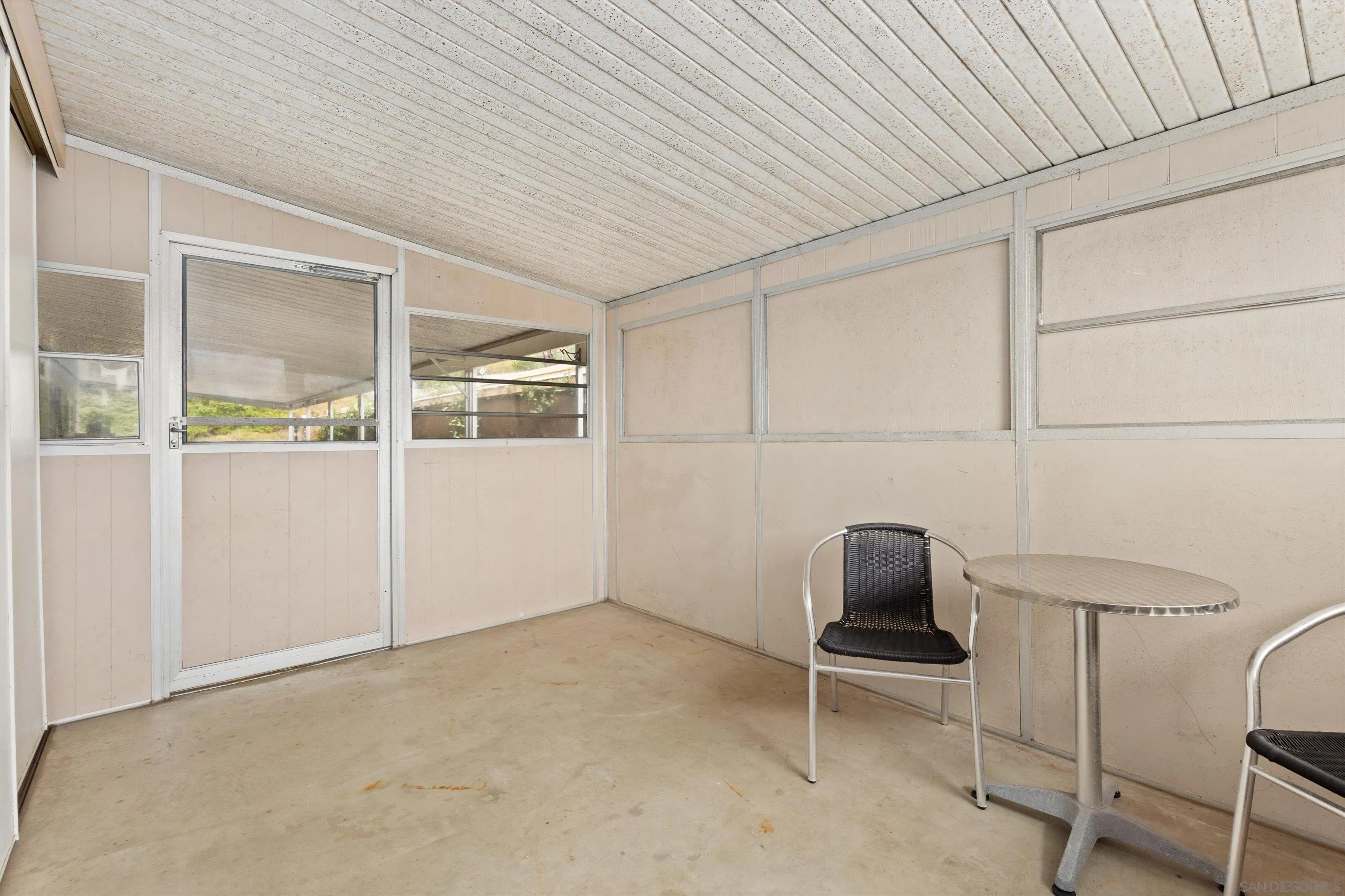 https://cdn.realtyfeed.com/cdn/127/260019471/ba9bcf2368d94b60e33859f95cf48065.webp