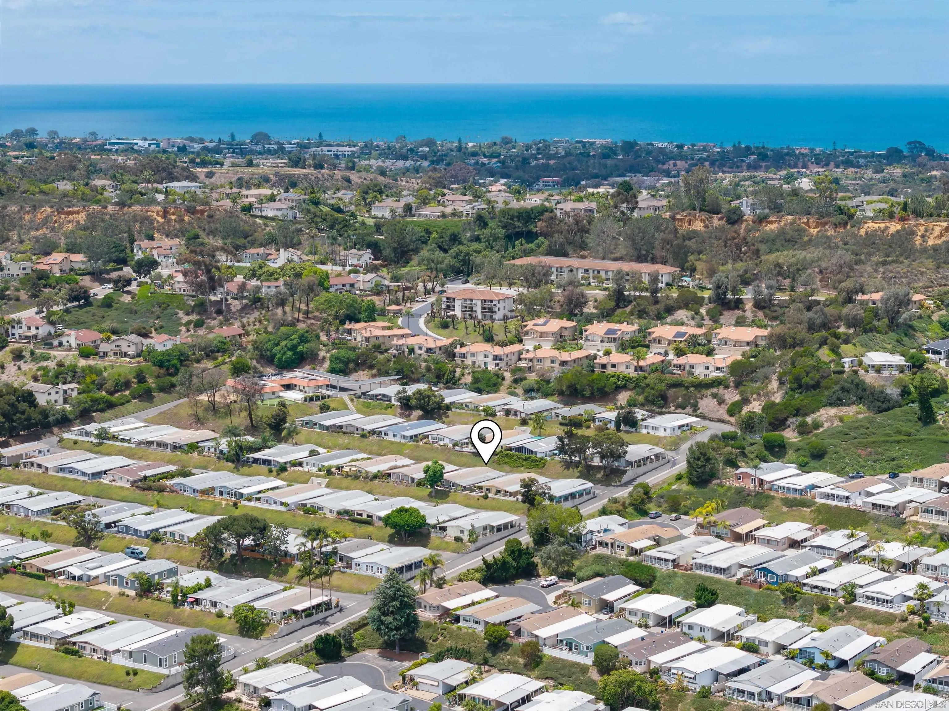https://cdn.realtyfeed.com/cdn/127/260019471/e426adf71d9783a8dbce53b2a3f53525.webp
