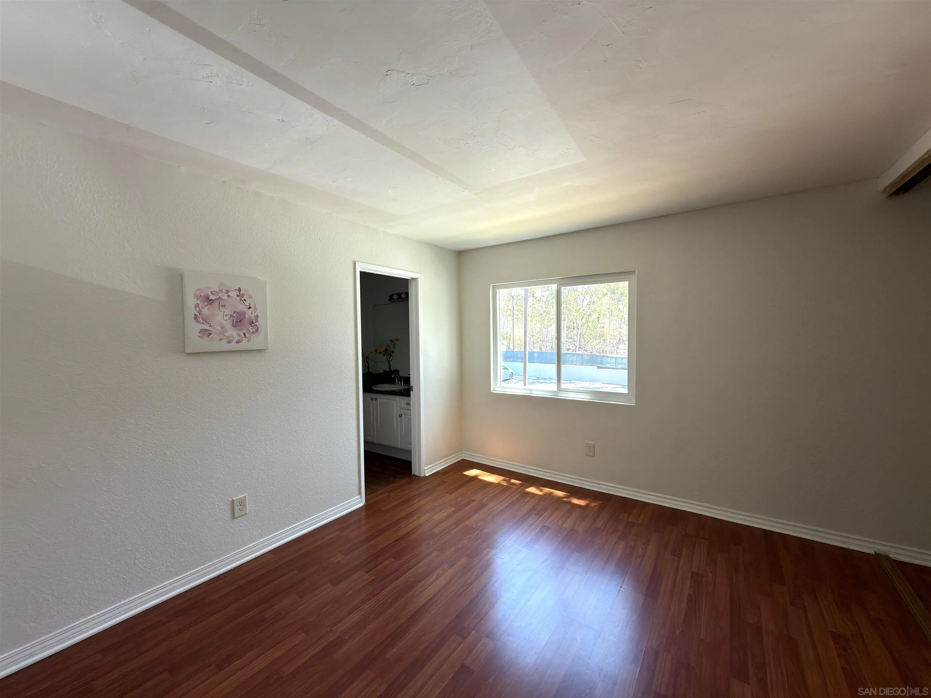 https://cdn.realtyfeed.com/cdn/127/260019472/2a674afd11bf328f468c9f7f0ba0091f.webp