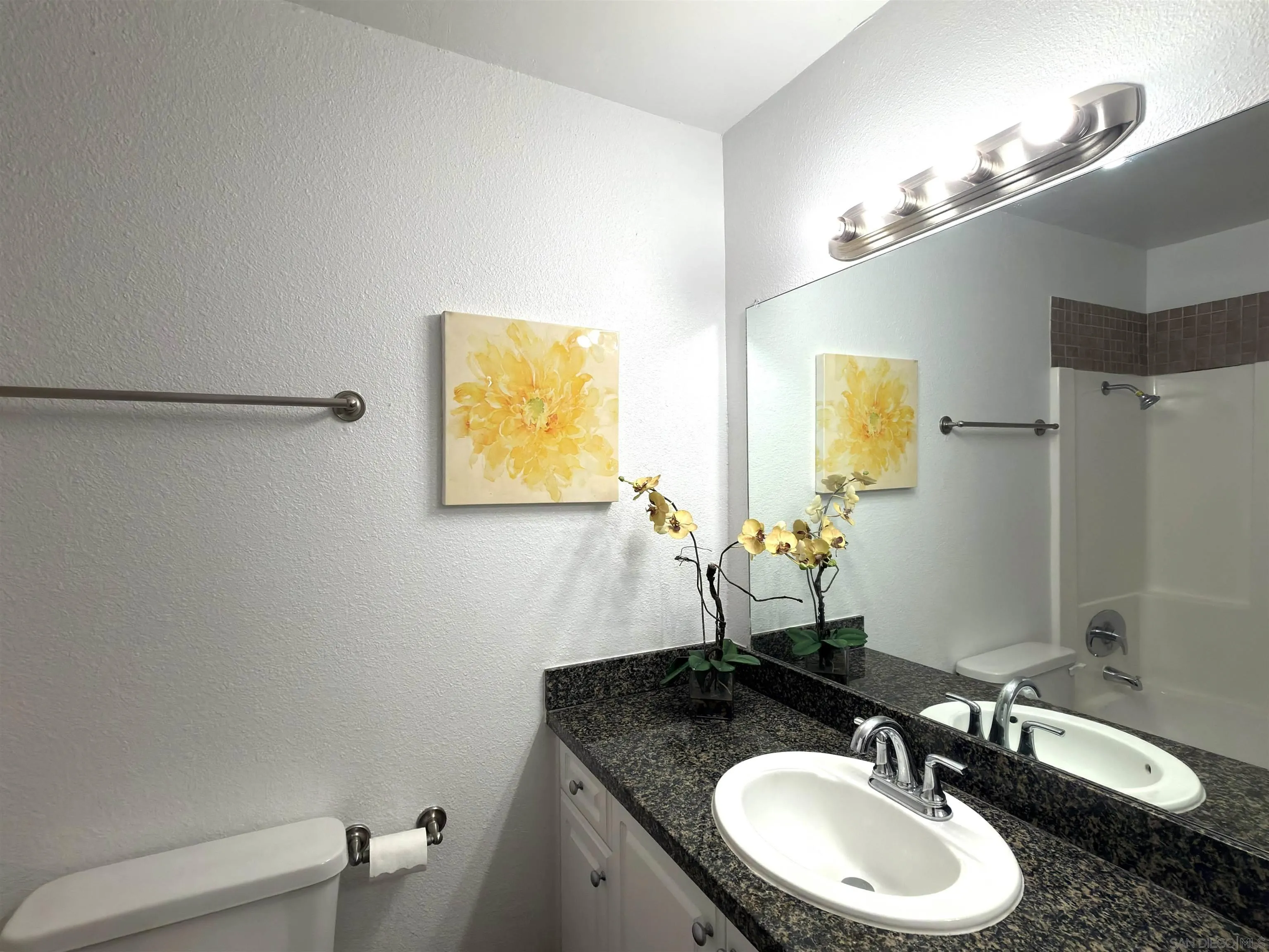 https://cdn.realtyfeed.com/cdn/127/260019472/3eb5584ccb118c155c908da4ce6bc0b0.webp