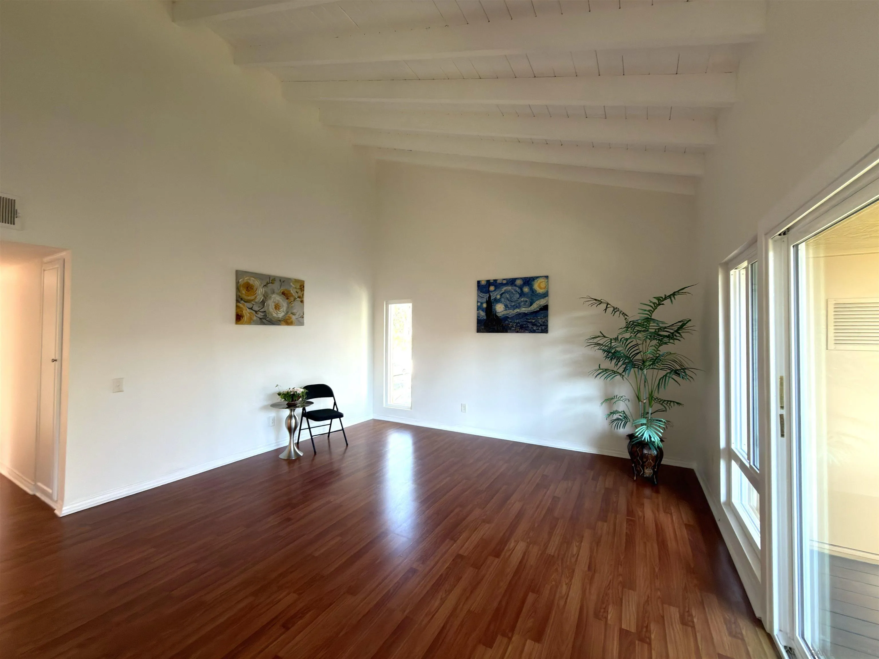https://cdn.realtyfeed.com/cdn/127/260019472/b842fbfe68ddfb6b8d4da9cb989d8e28.webp