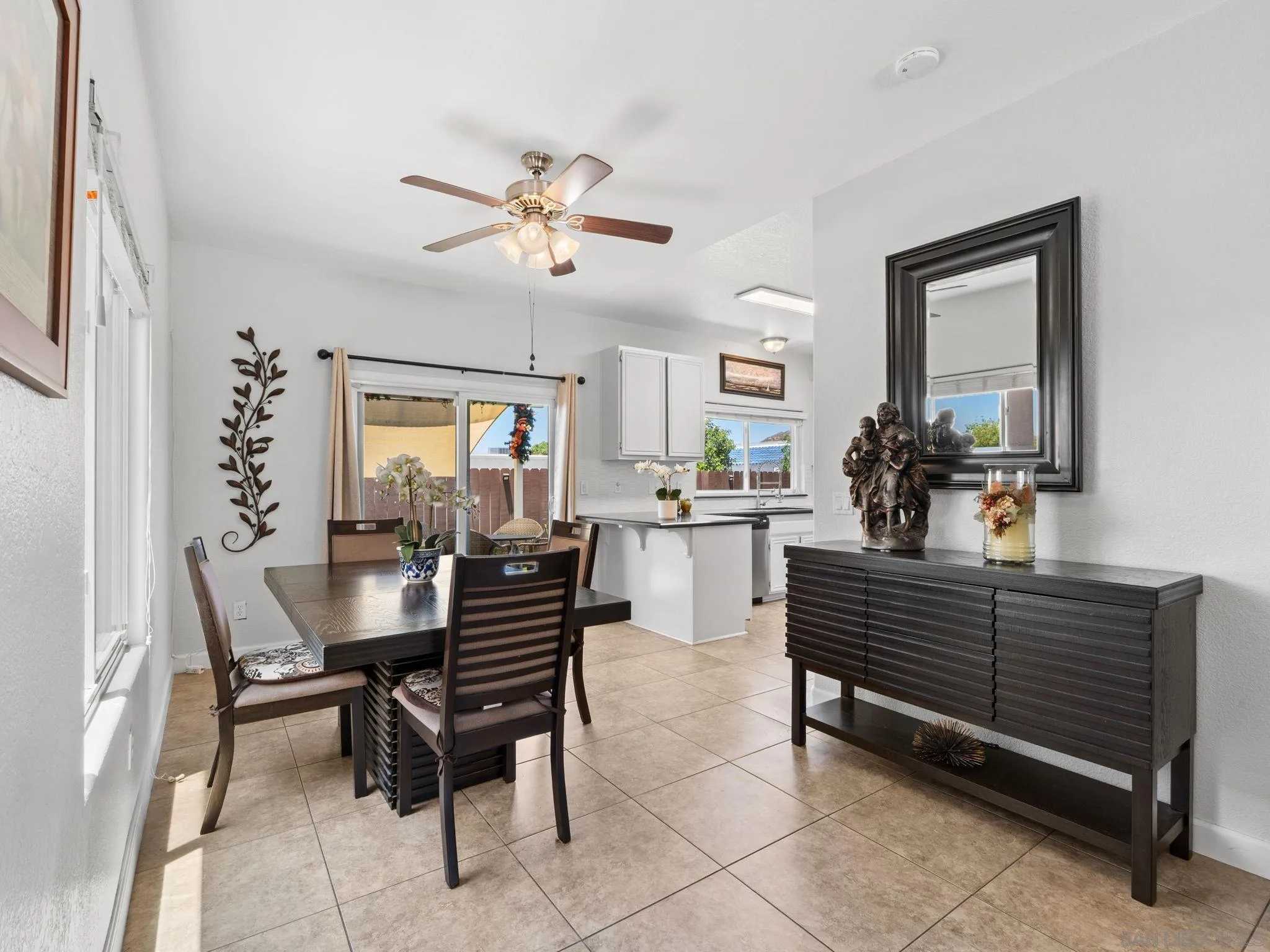 https://cdn.realtyfeed.com/cdn/127/260019476/43792d1ae25c88cc46de7f3c368b4dfe.webp