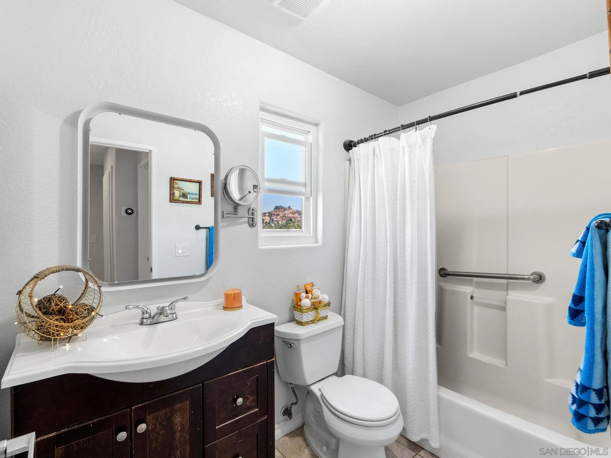https://cdn.realtyfeed.com/cdn/127/260019476/6fbdaf022313658b20b96ea966516289.webp
