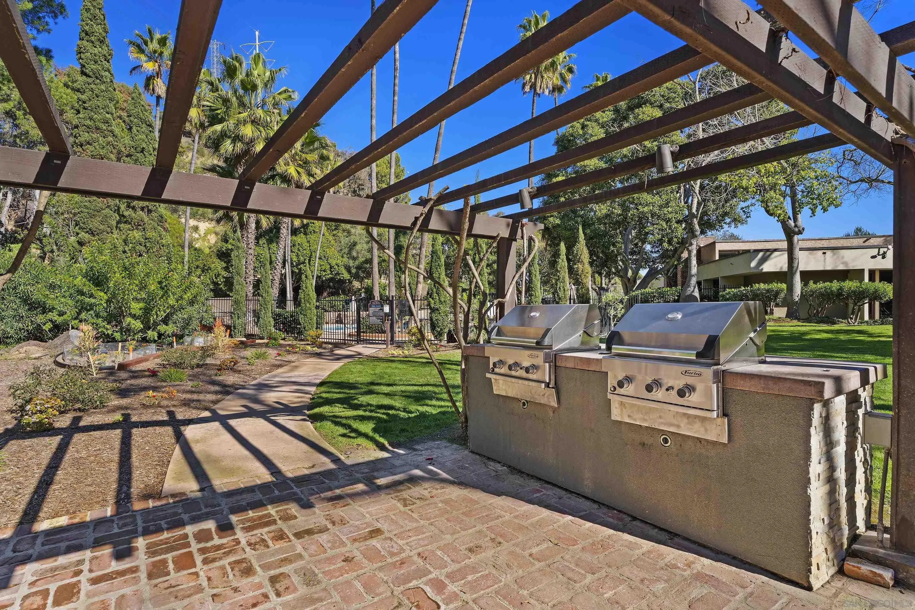 Photo #23: 260019477 Listing: Photo #23