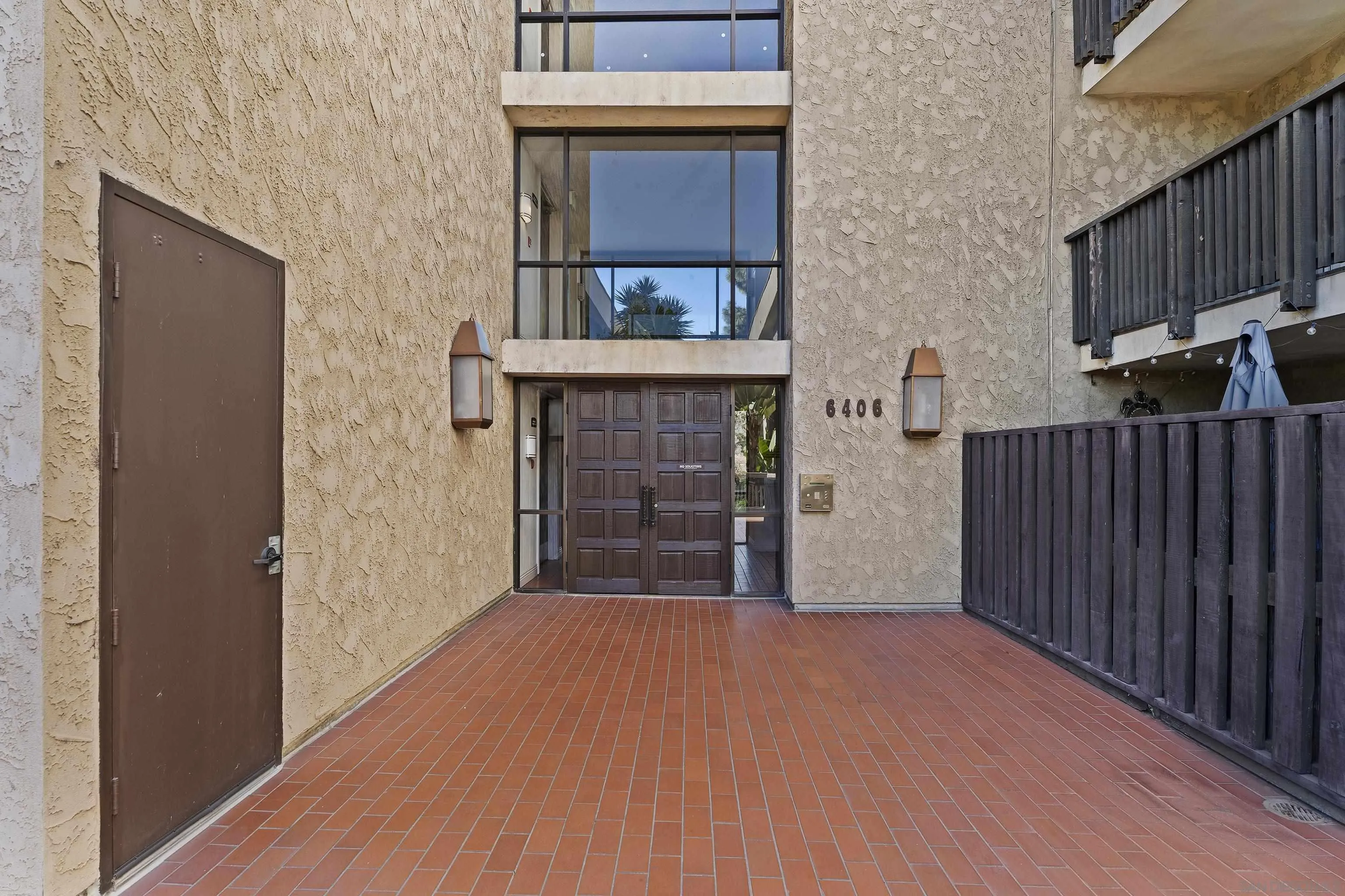 Photo #3: 260019477 Listing: Photo #3