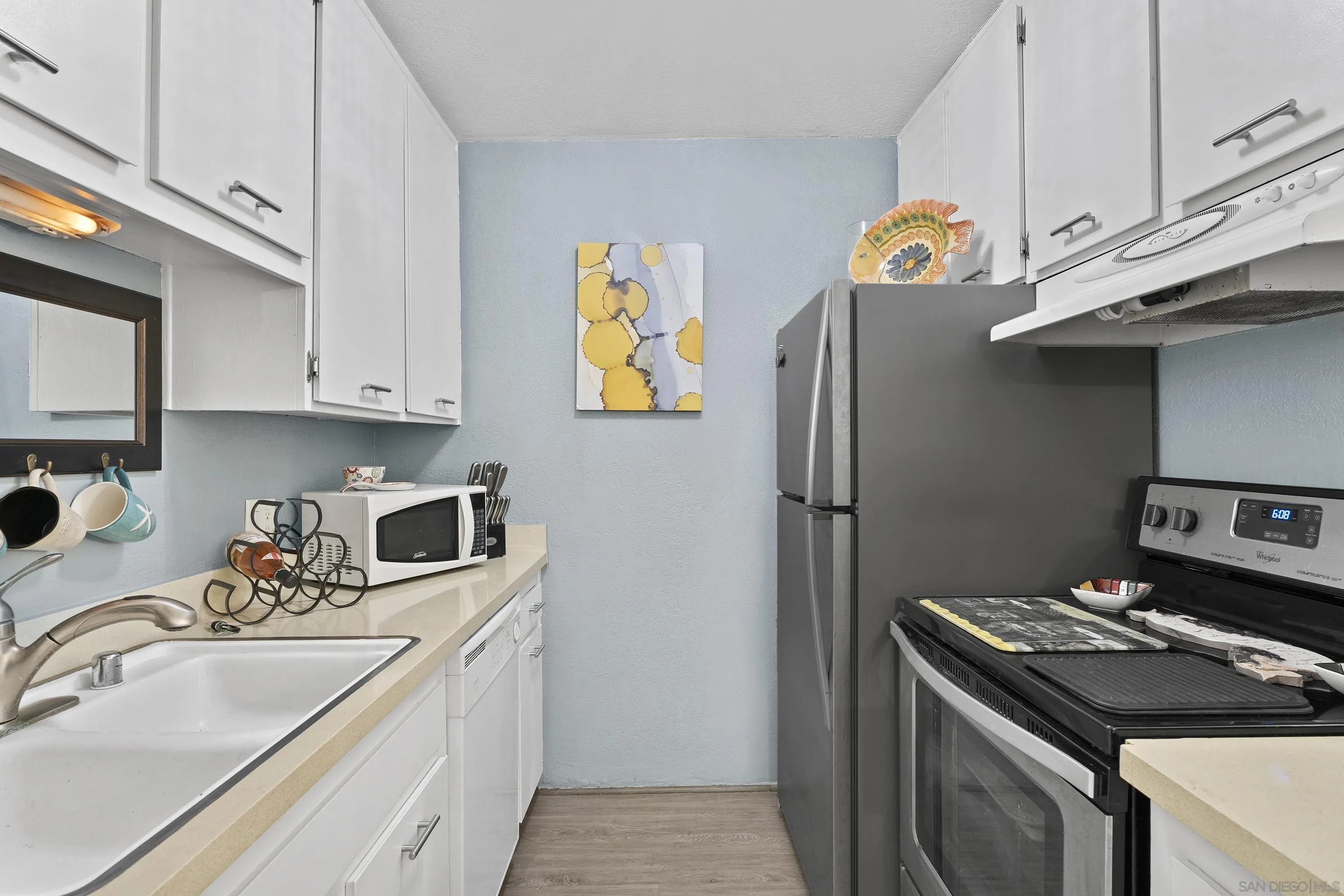 Photo #5: 260019477 Listing: Photo #5