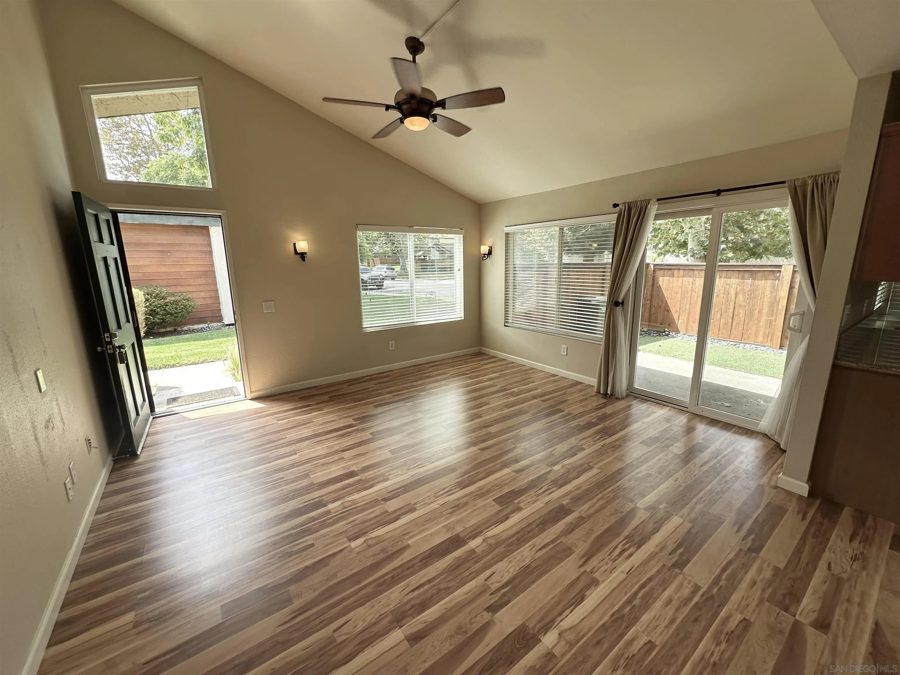Photo #9: 260019478 Listing: Photo #9