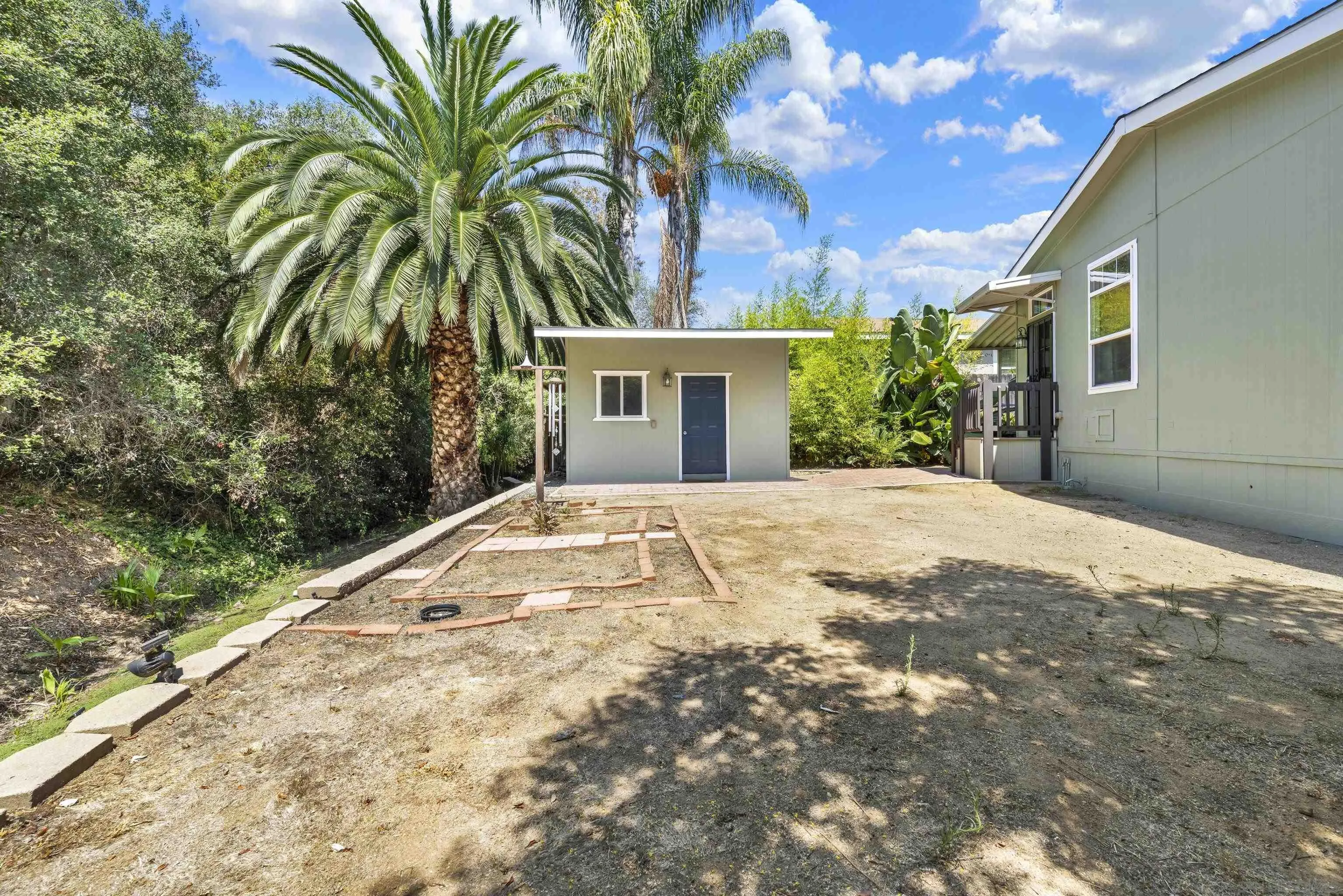 https://cdn.realtyfeed.com/cdn/127/260019481/0a9eafd53f738b48caec1c75745fbffe.webp