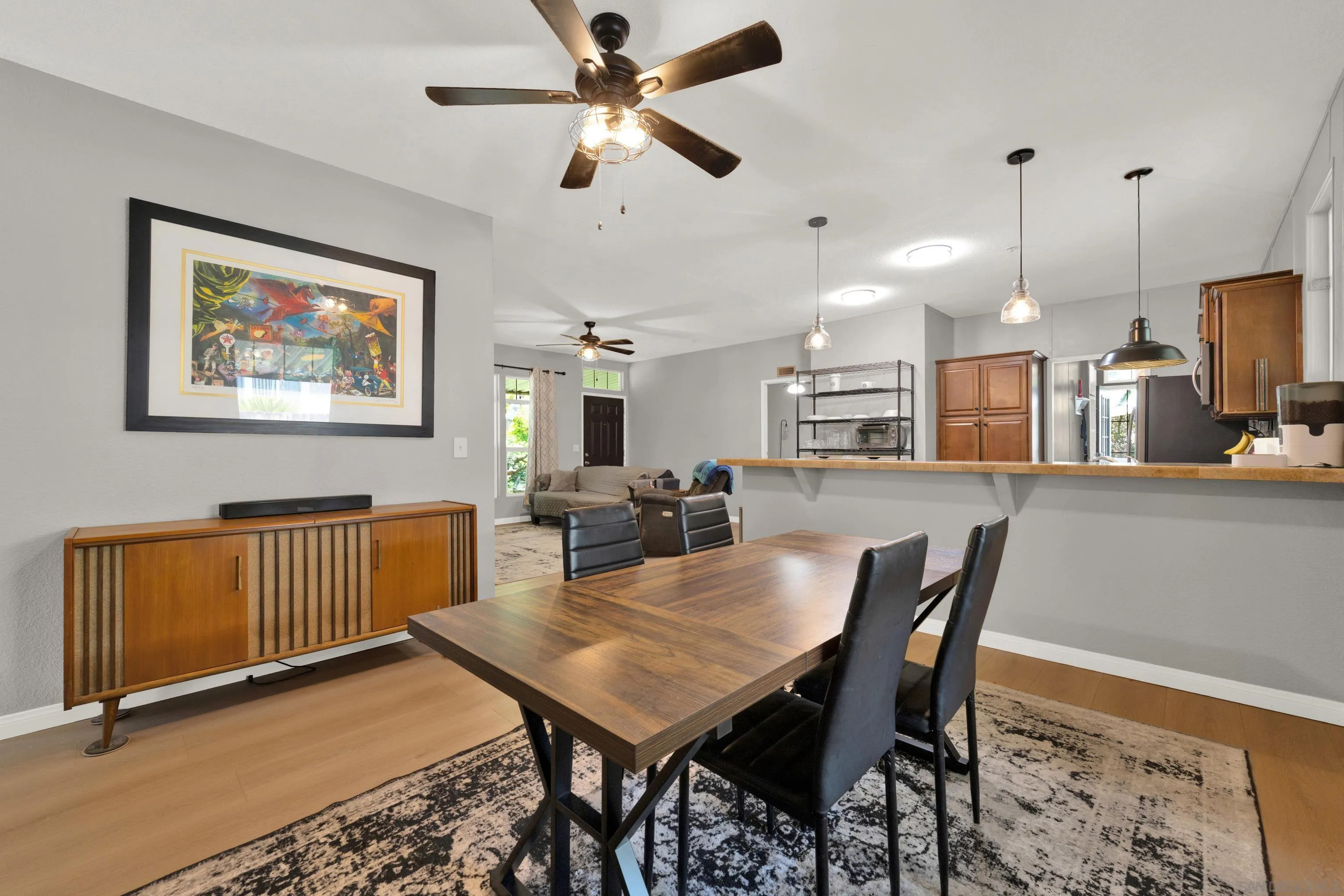 https://cdn.realtyfeed.com/cdn/127/260019481/87c2edd7bbbdcf76b334a8961c04338a.webp