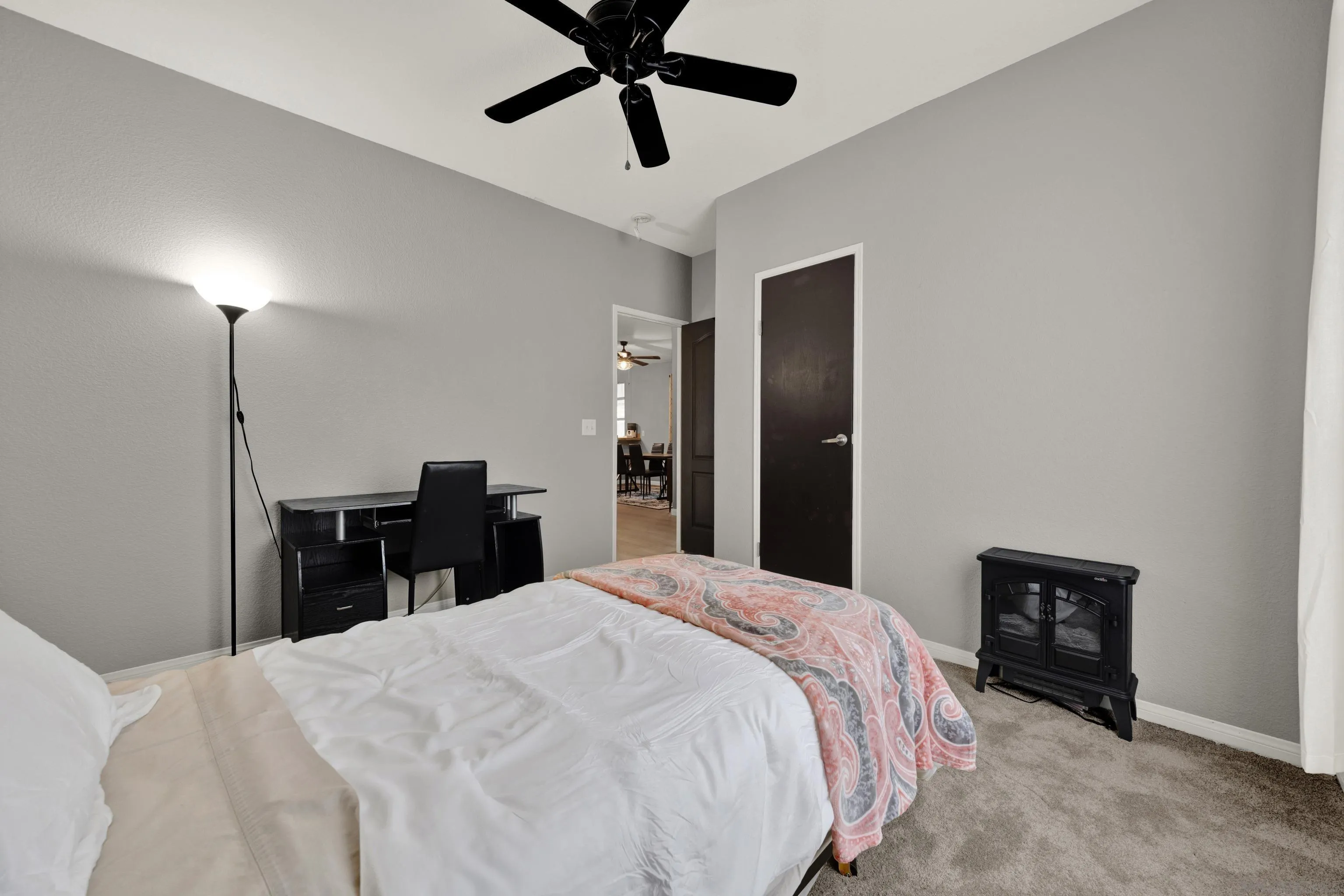 https://cdn.realtyfeed.com/cdn/127/260019481/e0c6ed5775c39f8ad1d0106c31660b45.webp