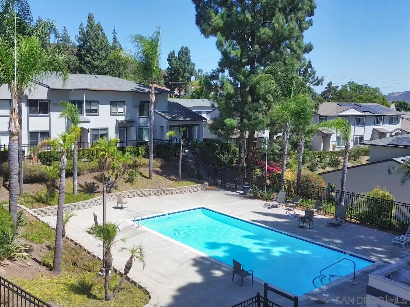 https://cdn.realtyfeed.com/cdn/127/260019483/4c37dcc4a292029b87db6475f774f6e2.webp
