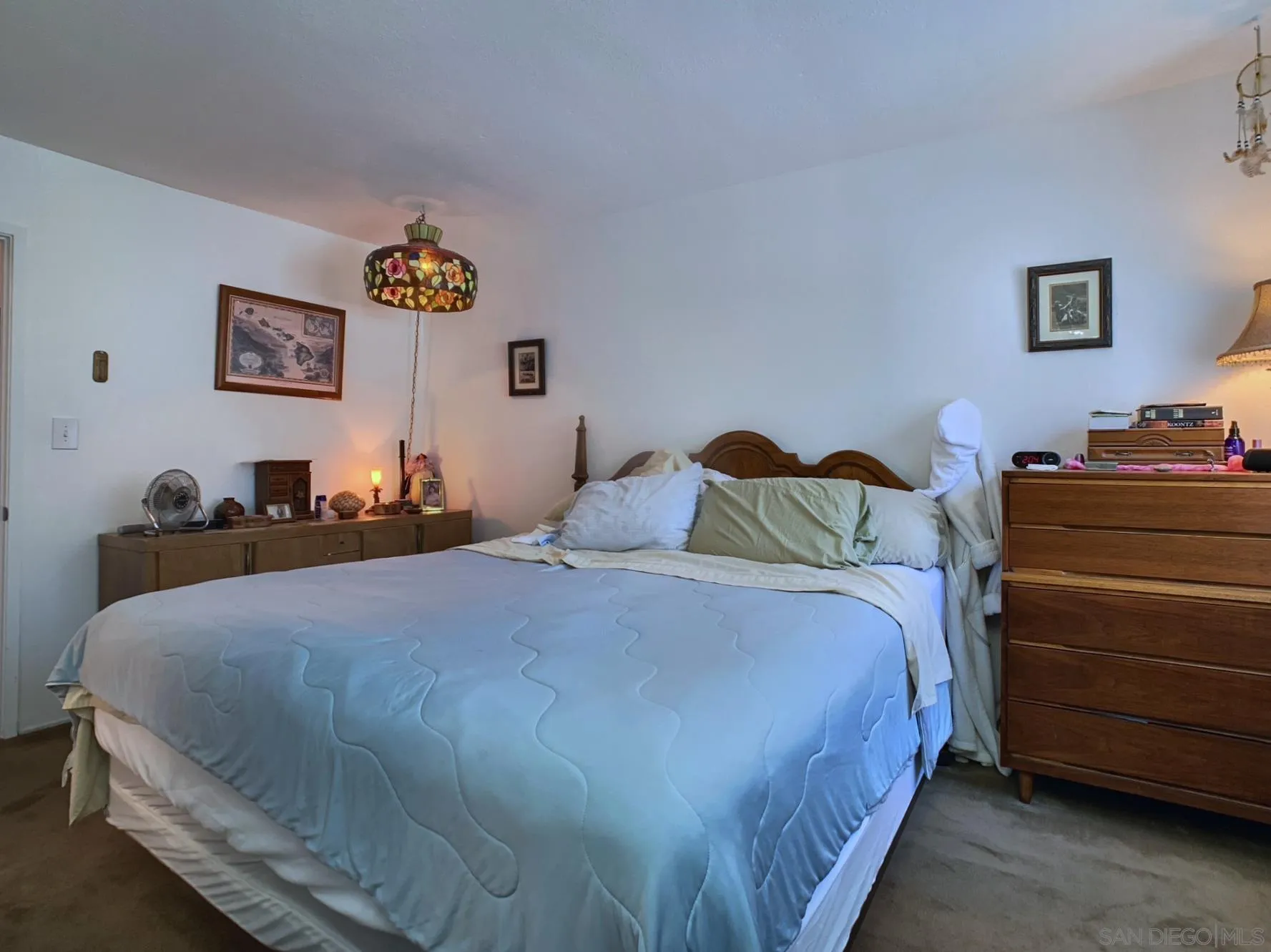 https://cdn.realtyfeed.com/cdn/127/260019483/8d453d1b572890d7bbfec4251c3a5649.webp