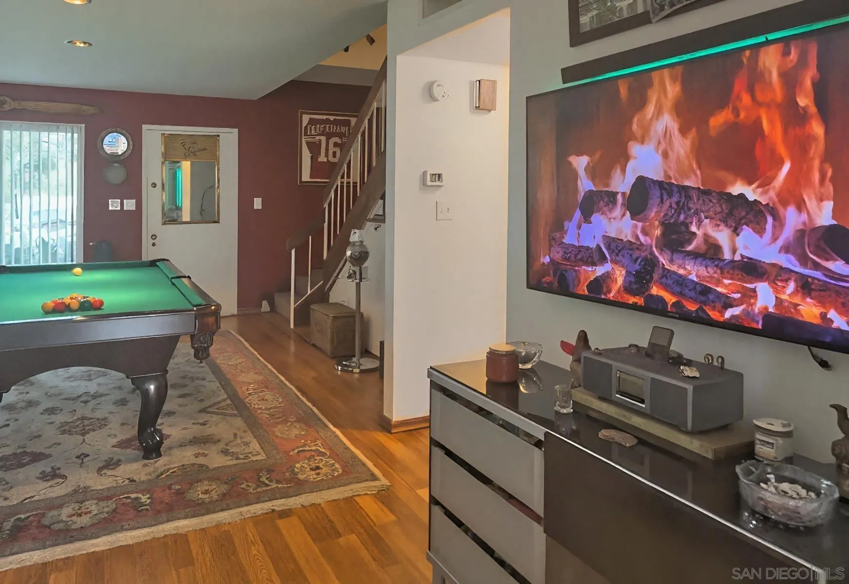 https://cdn.realtyfeed.com/cdn/127/260019483/a312cb25c472142e5c2653882c99d651.webp