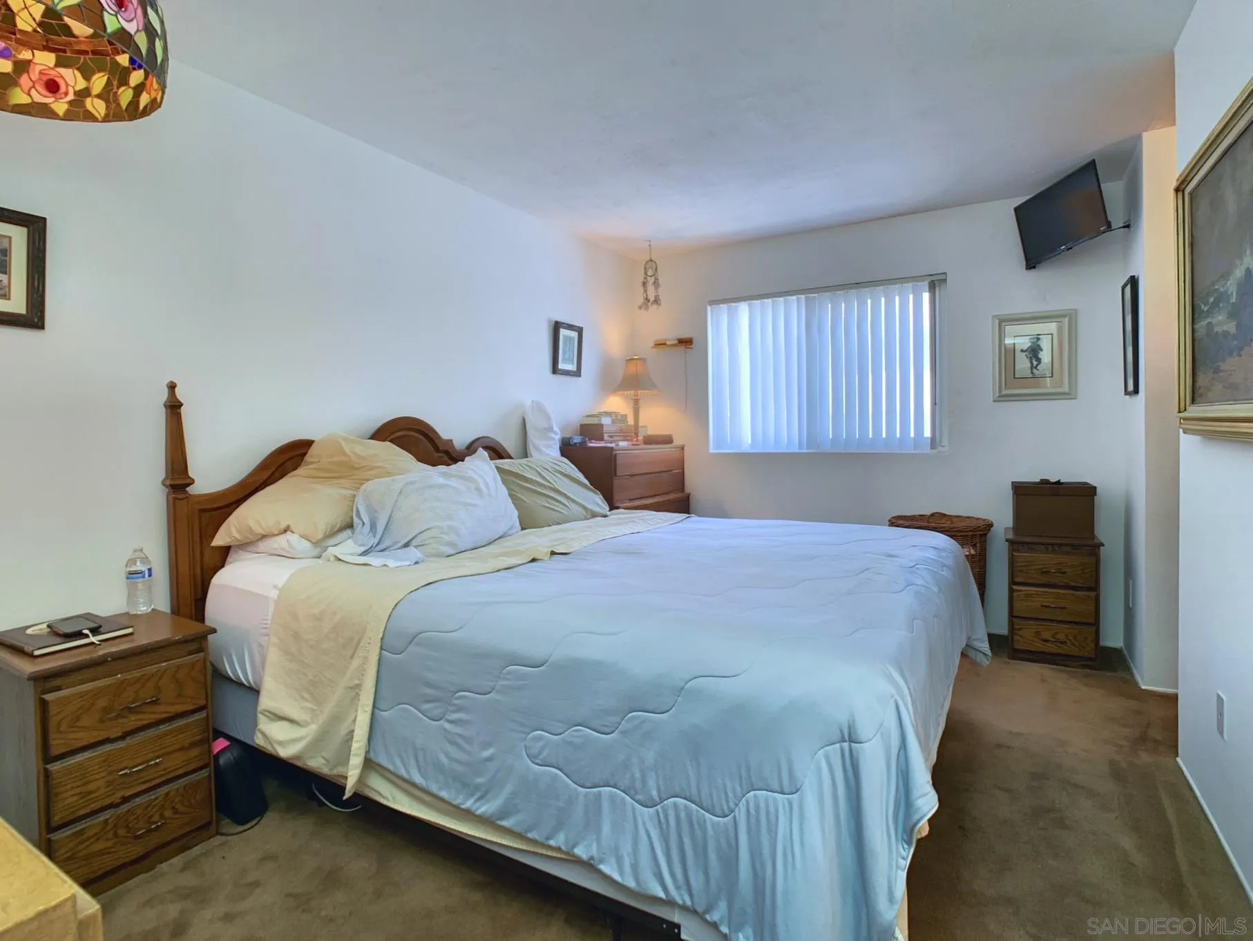 https://cdn.realtyfeed.com/cdn/127/260019483/bf0b4301a13860c4d6d94cd7077f33a1.webp