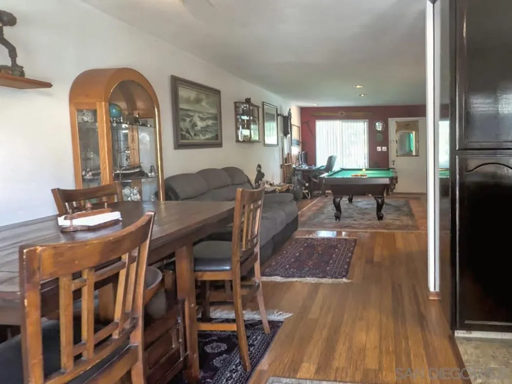 https://cdn.realtyfeed.com/cdn/127/260019483/e640b1213d51d541e32a5069a452ba7f.webp