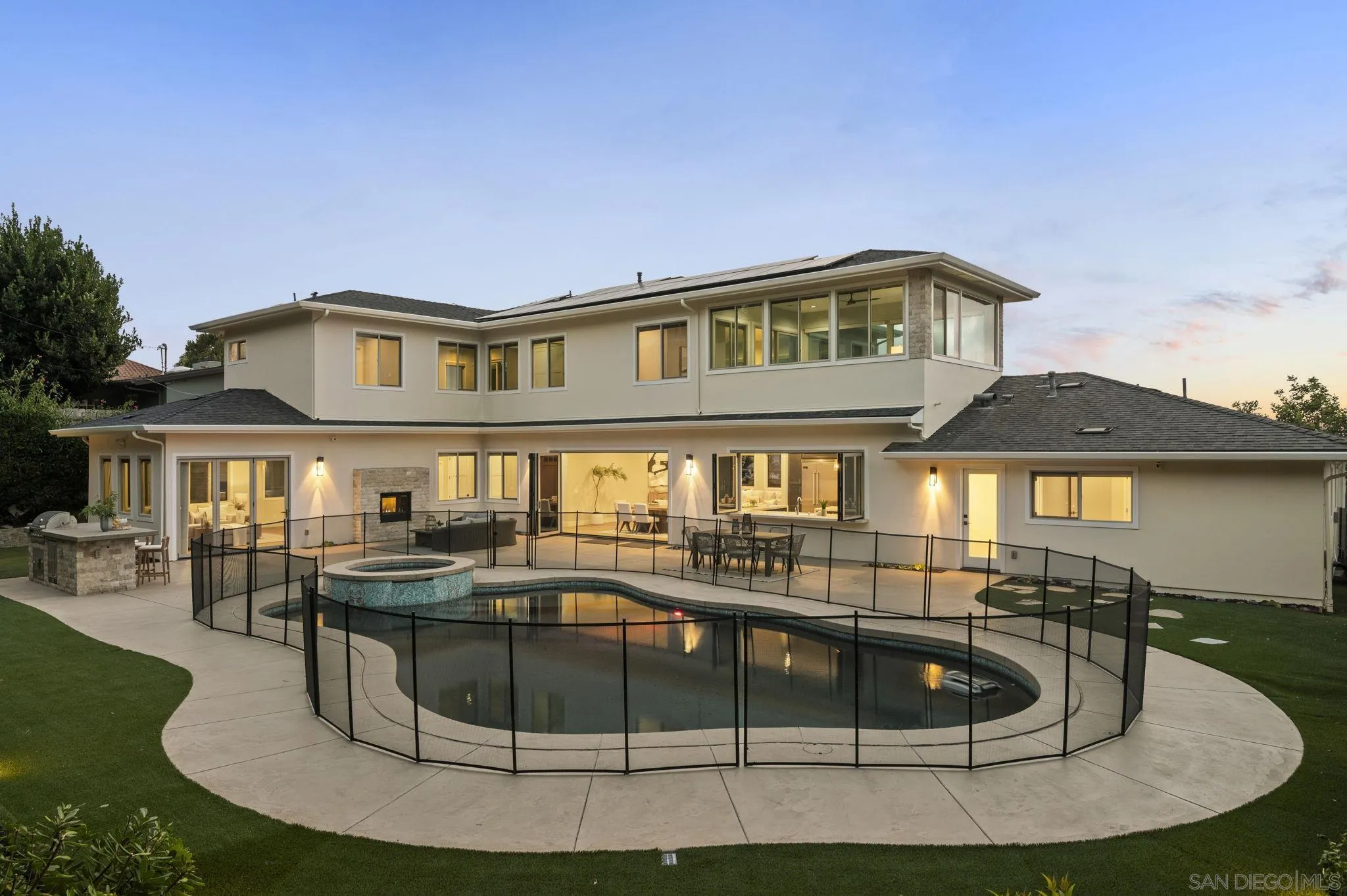 https://cdn.realtyfeed.com/cdn/127/260019485/e2883376630132f7df4172631c2050ea.webp