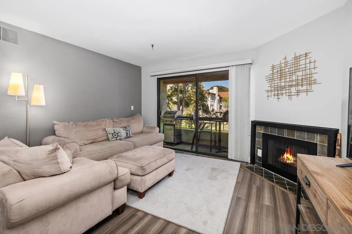 Photo #6: 260019486 Listing: Photo #6