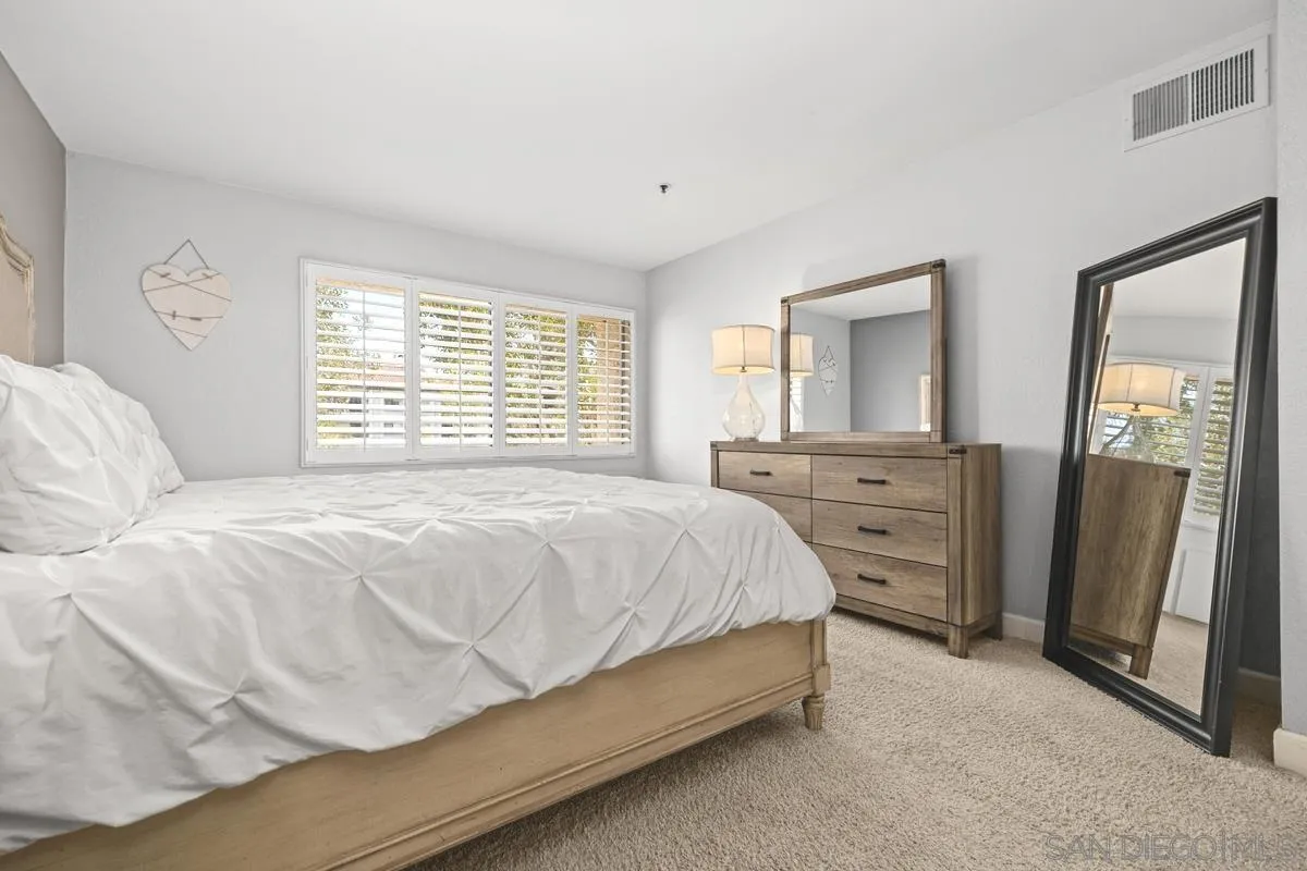 Photo #13: 260019486 Listing: Photo #13