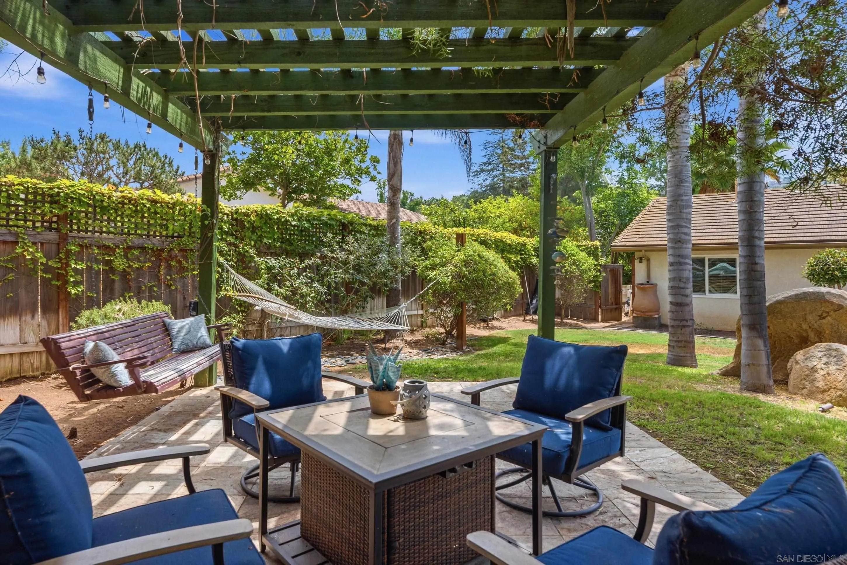 https://cdn.realtyfeed.com/cdn/127/260019496/253d77ce83db7d5920ea3b34f6521303.webp