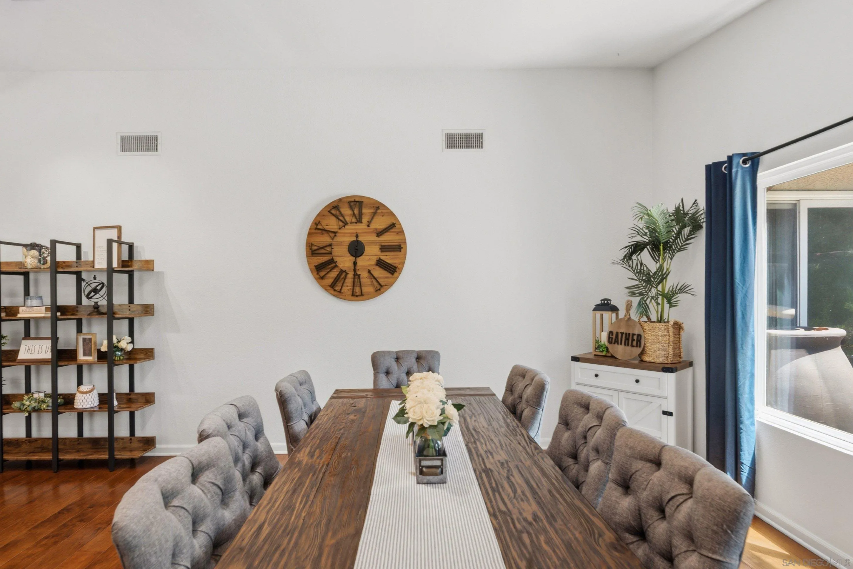https://cdn.realtyfeed.com/cdn/127/260019496/2d599143c4ba438ff6e54b55ddbb018b.webp