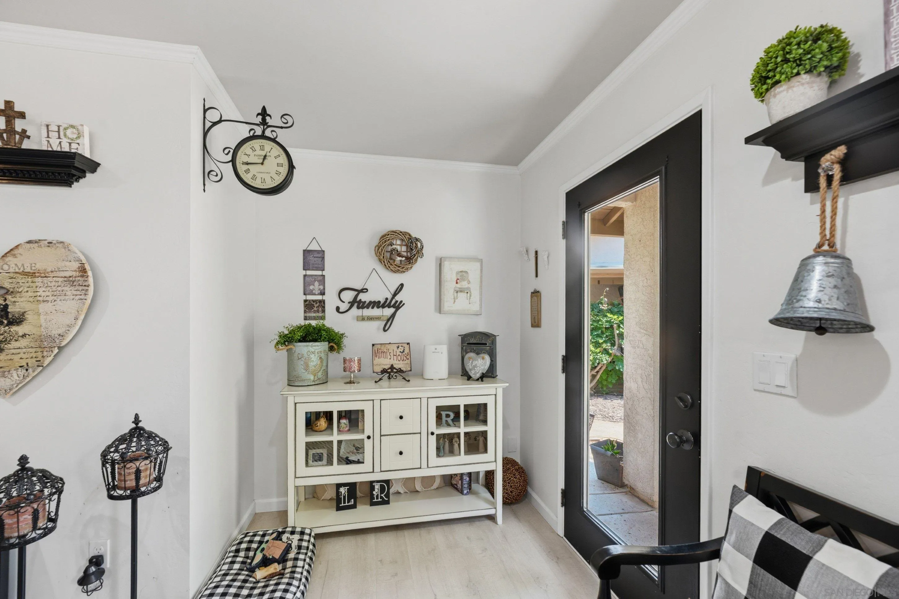 https://cdn.realtyfeed.com/cdn/127/260019496/32cb66a074e3db945ee8bf71b7737a52.webp