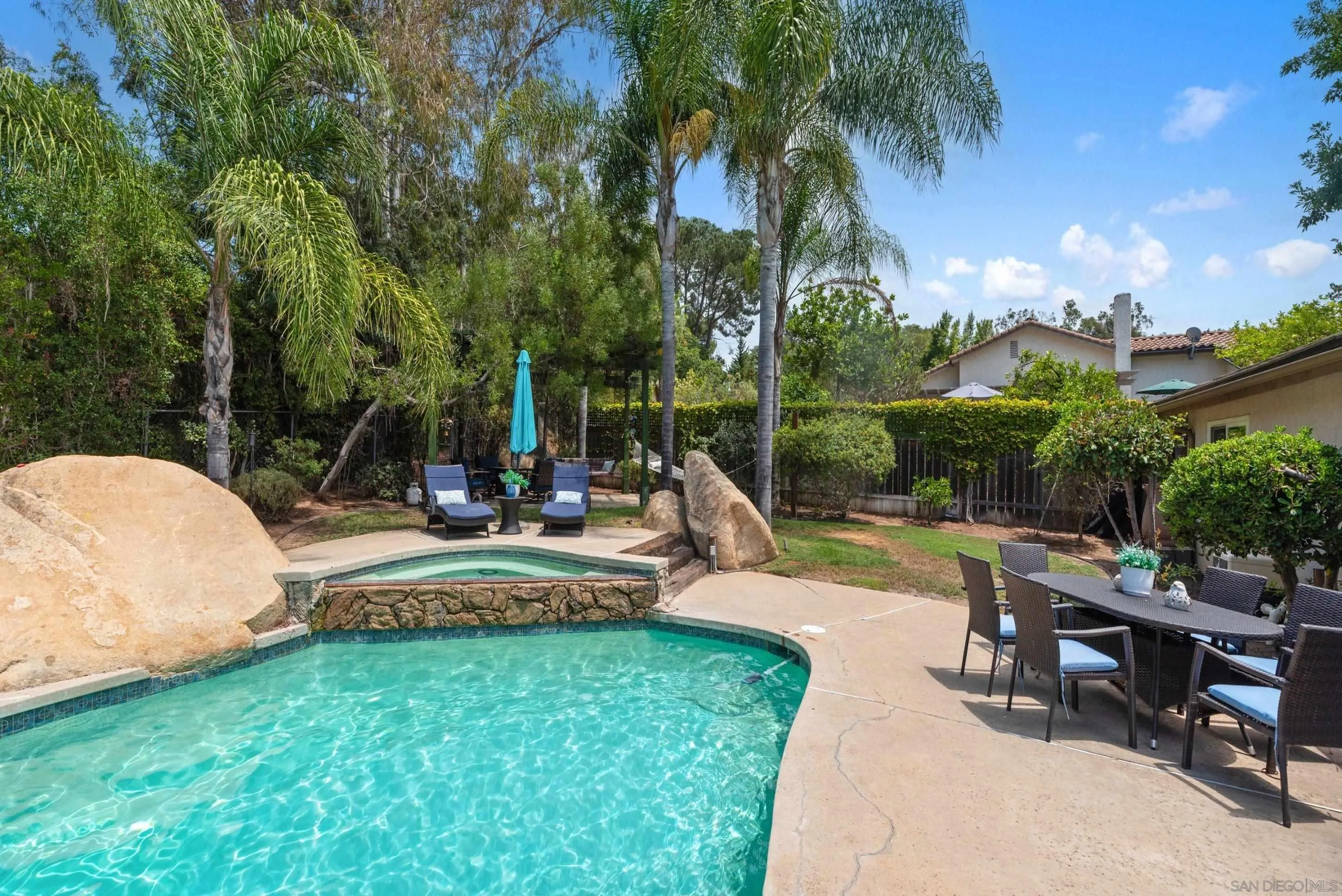https://cdn.realtyfeed.com/cdn/127/260019496/923f9330e3fc4864617df150e1da1fed.webp