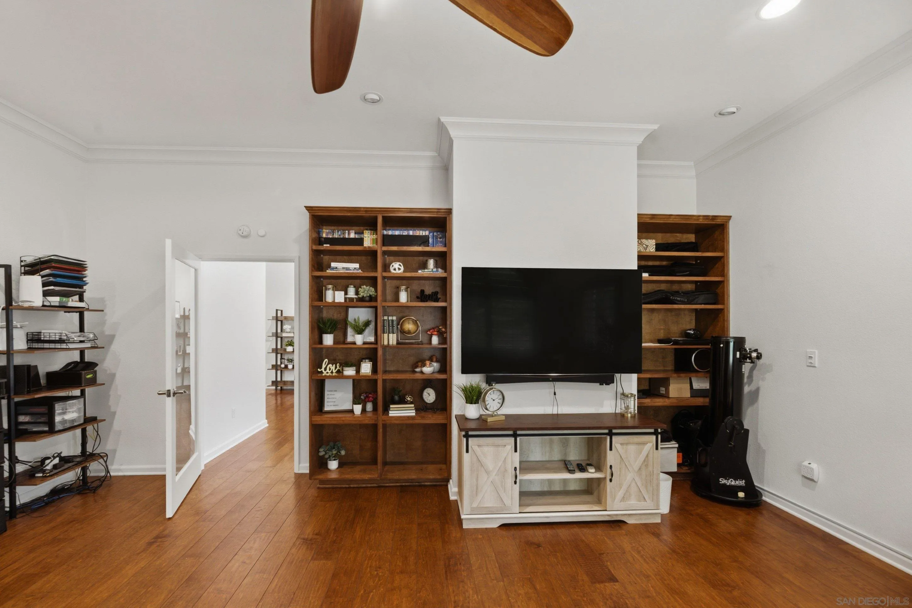 https://cdn.realtyfeed.com/cdn/127/260019496/e474718493aef45fccc2ebffffcd1279.webp