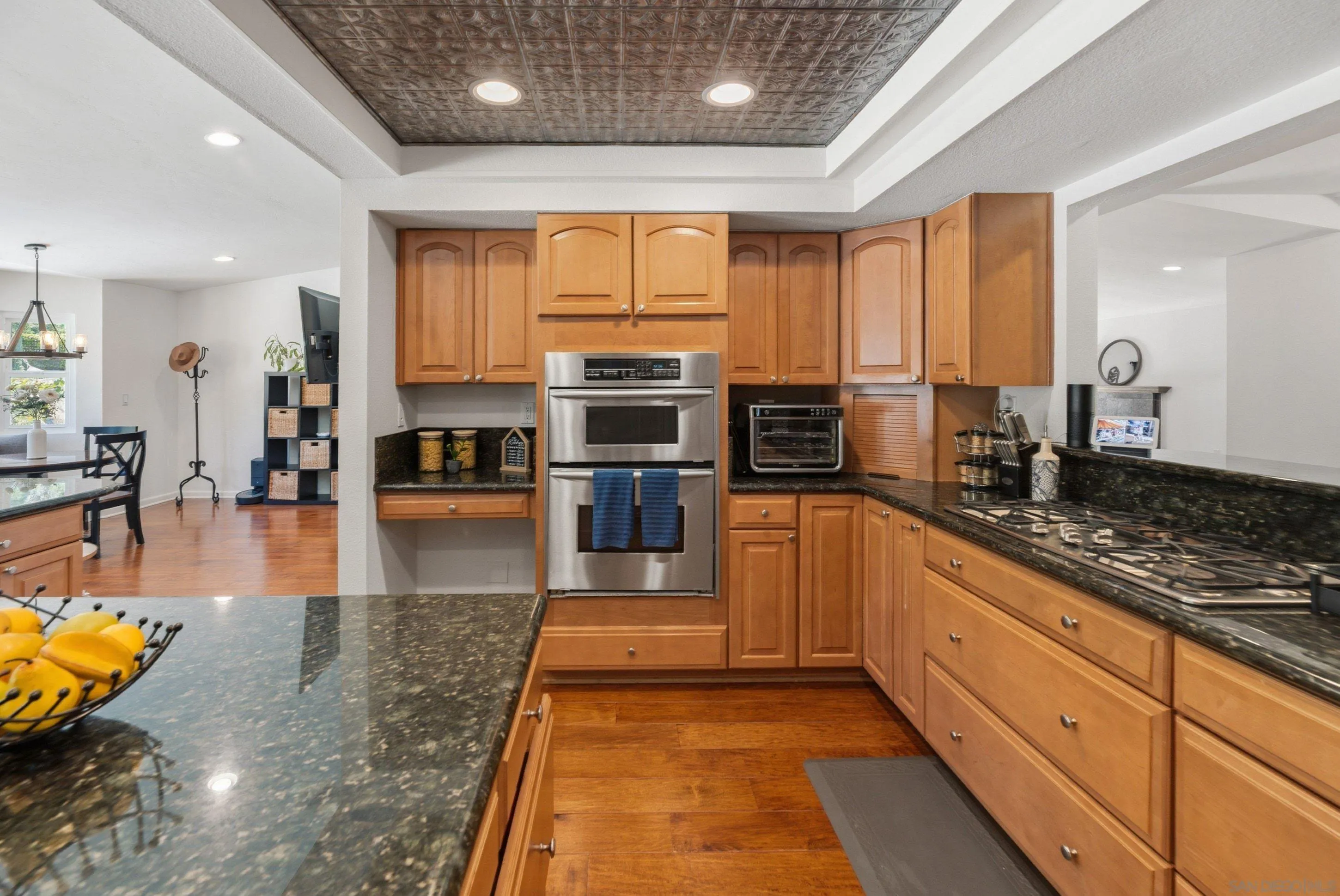 https://cdn.realtyfeed.com/cdn/127/260019496/f264243c3348e22ec58a2102b159f167.webp