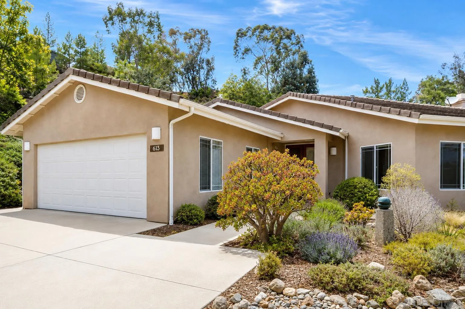 613 Carnation Lane, Fallbrook, CA 92028 - Main photo, Fallbrook, CA