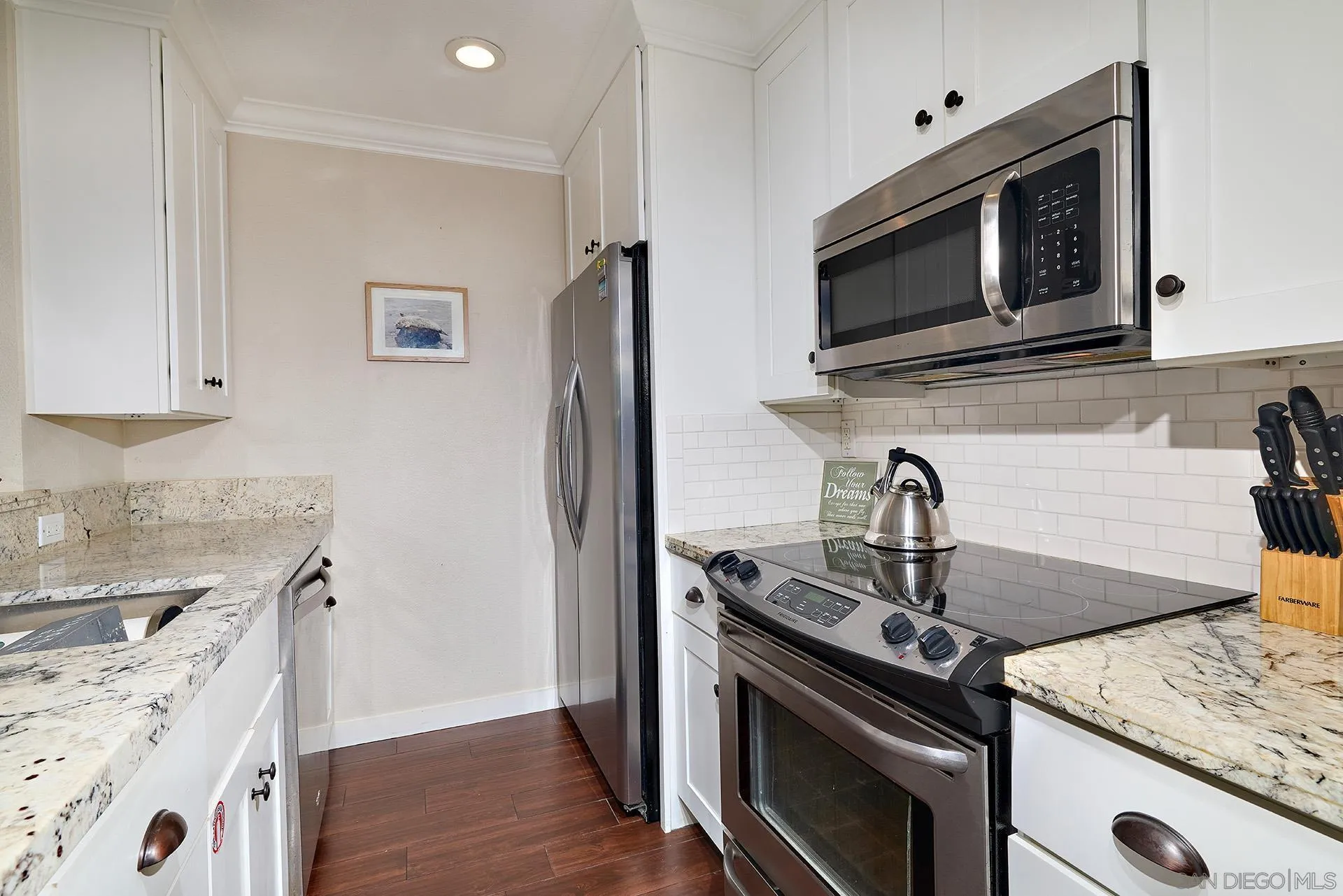 Photo #12: 260019504 Listing: Photo #12