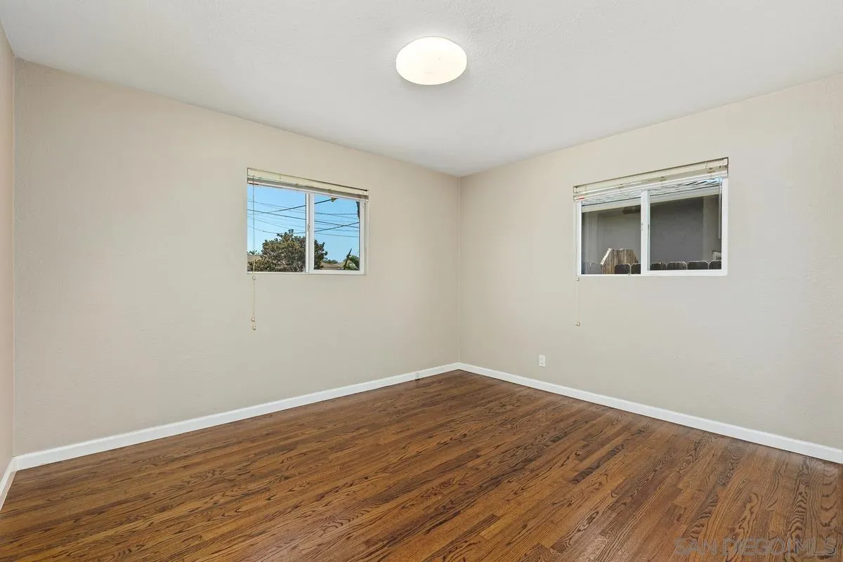 https://cdn.realtyfeed.com/cdn/127/260019505/4a111c86e447638eb19521c0866a0bad.webp