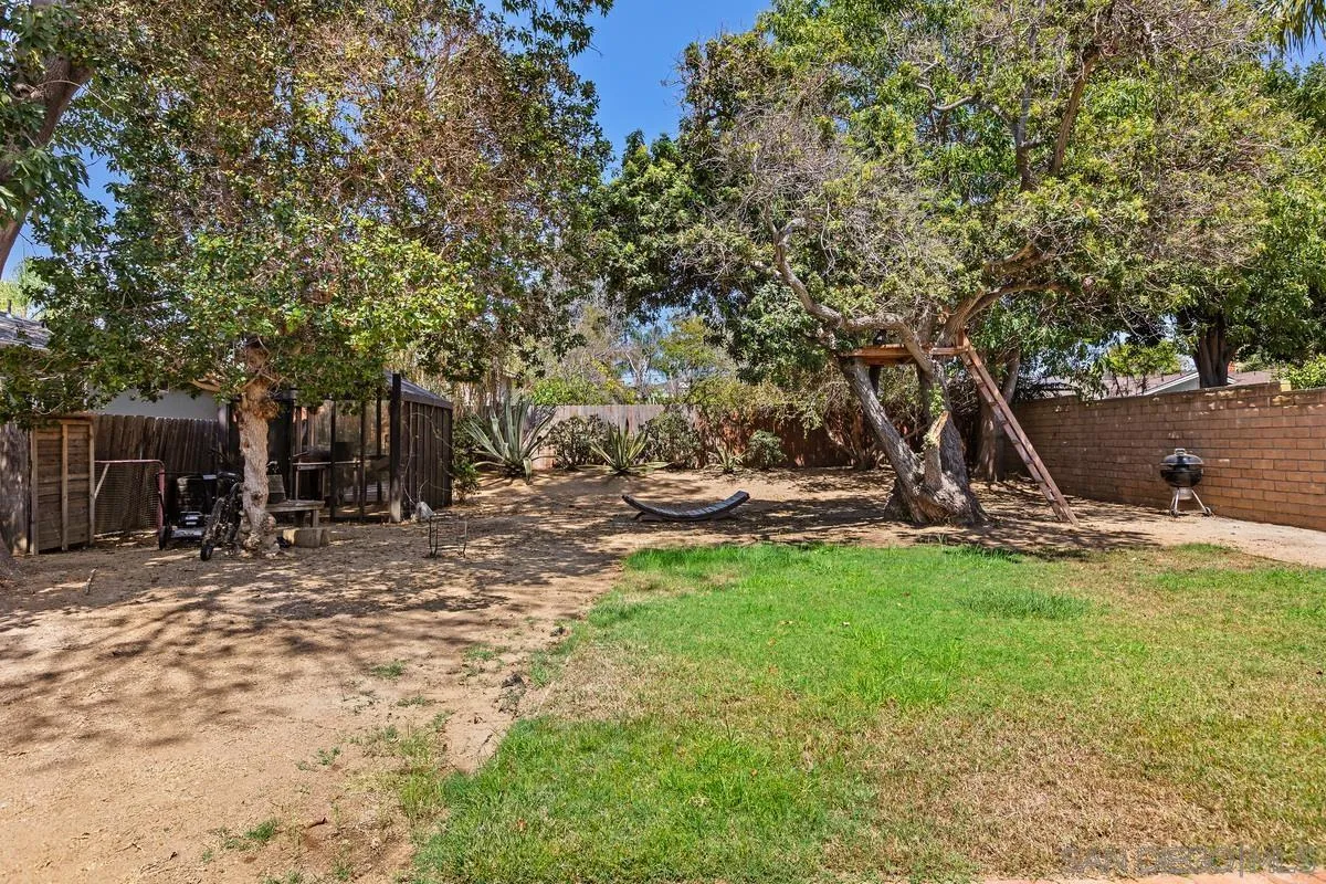 https://cdn.realtyfeed.com/cdn/127/260019505/7d29d1977aa711fb06eda0dea47aaf64.webp