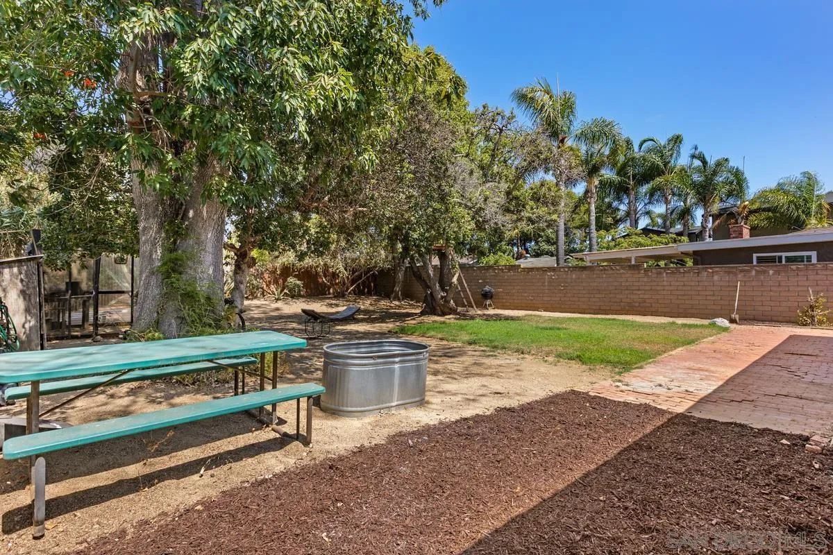 https://cdn.realtyfeed.com/cdn/127/260019505/80f11311fdfad6bf5052ce0b93f70ab7.webp