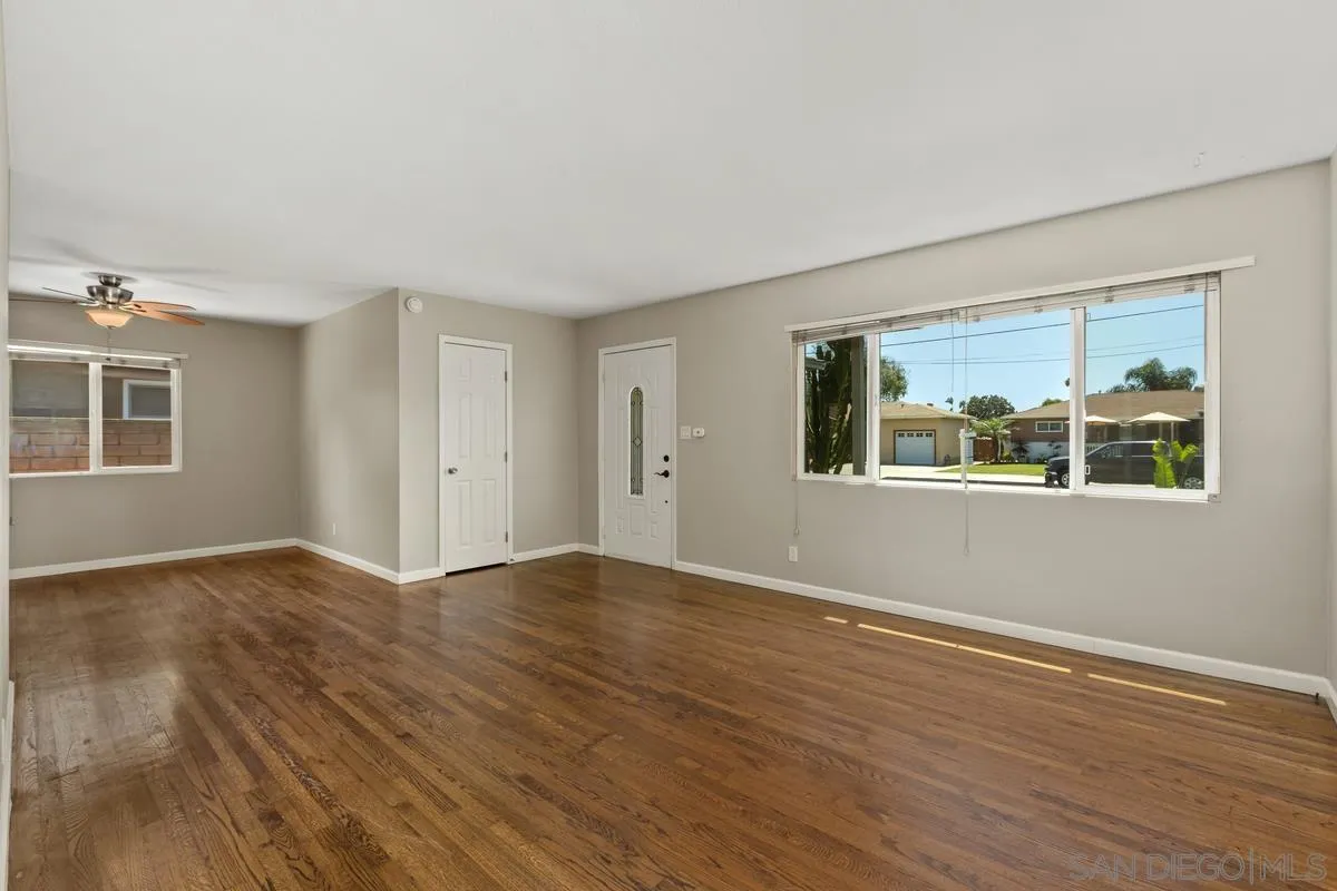 https://cdn.realtyfeed.com/cdn/127/260019505/cd4afc0d1ad07559ada4daefaa7f65eb.webp