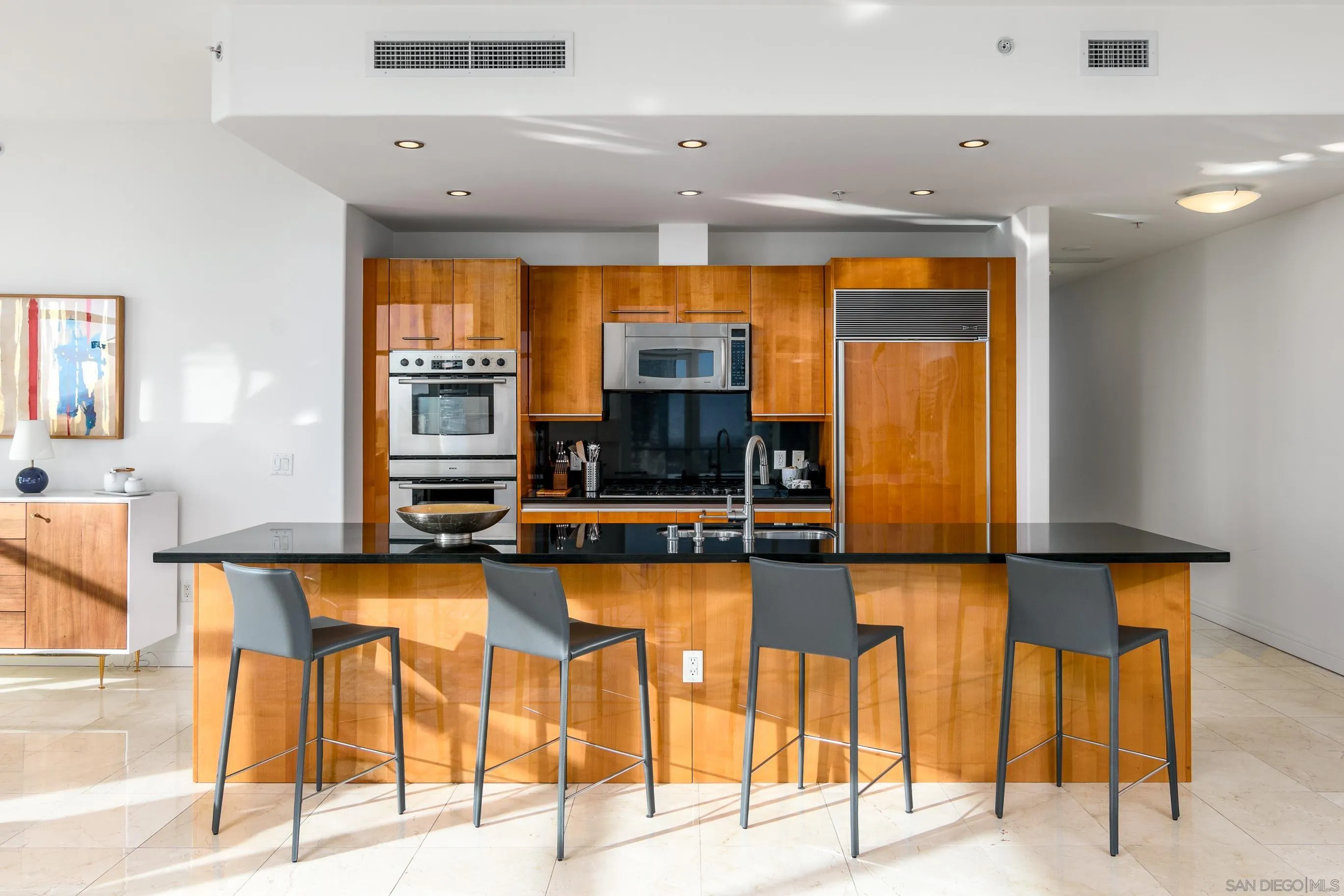 https://cdn.realtyfeed.com/cdn/127/260019507/0ff8f5d08c537ccc7c05b9c6165f14bc.webp