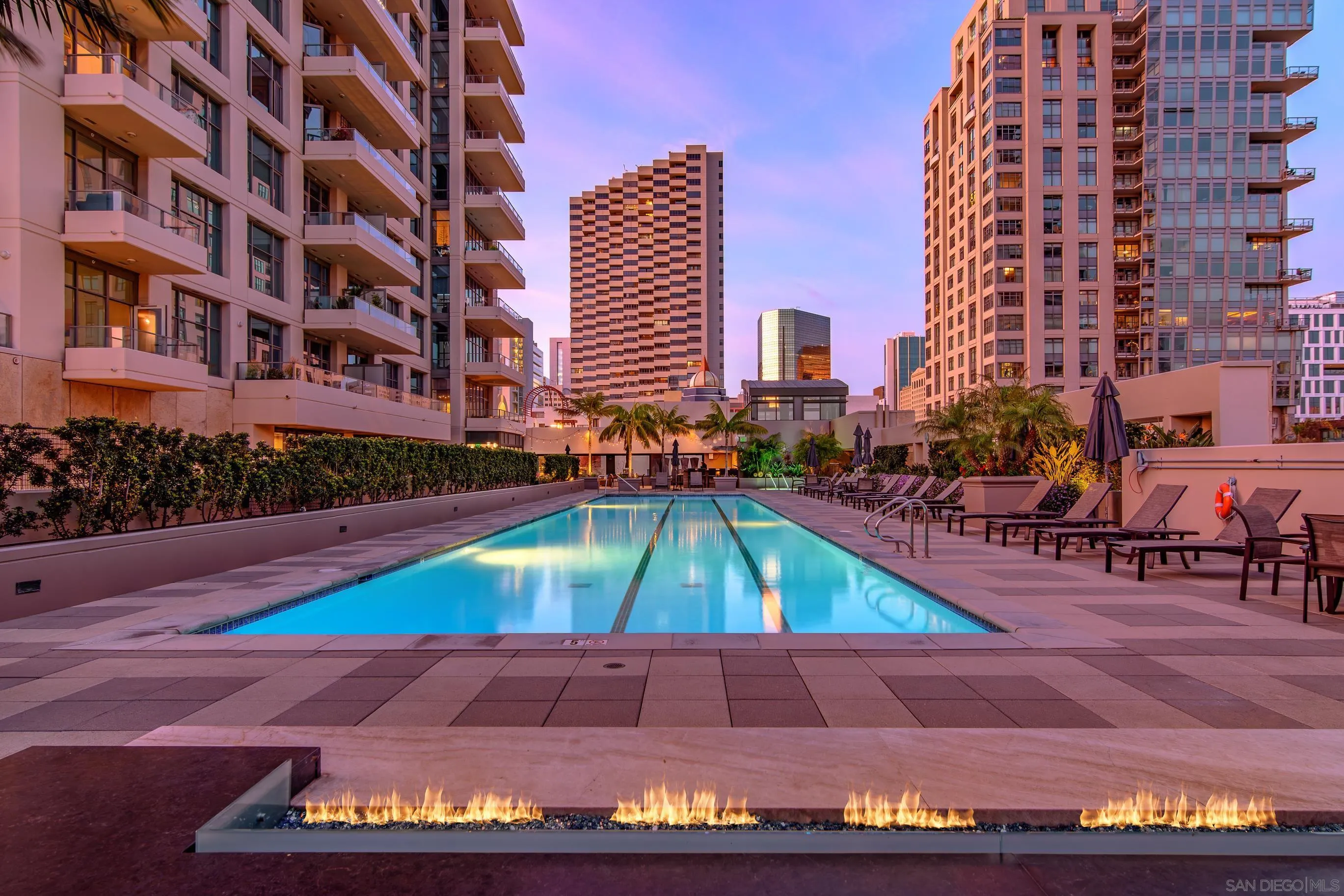 https://cdn.realtyfeed.com/cdn/127/260019507/8ec504f28af17e8bf3a8fb916c2c7780.webp